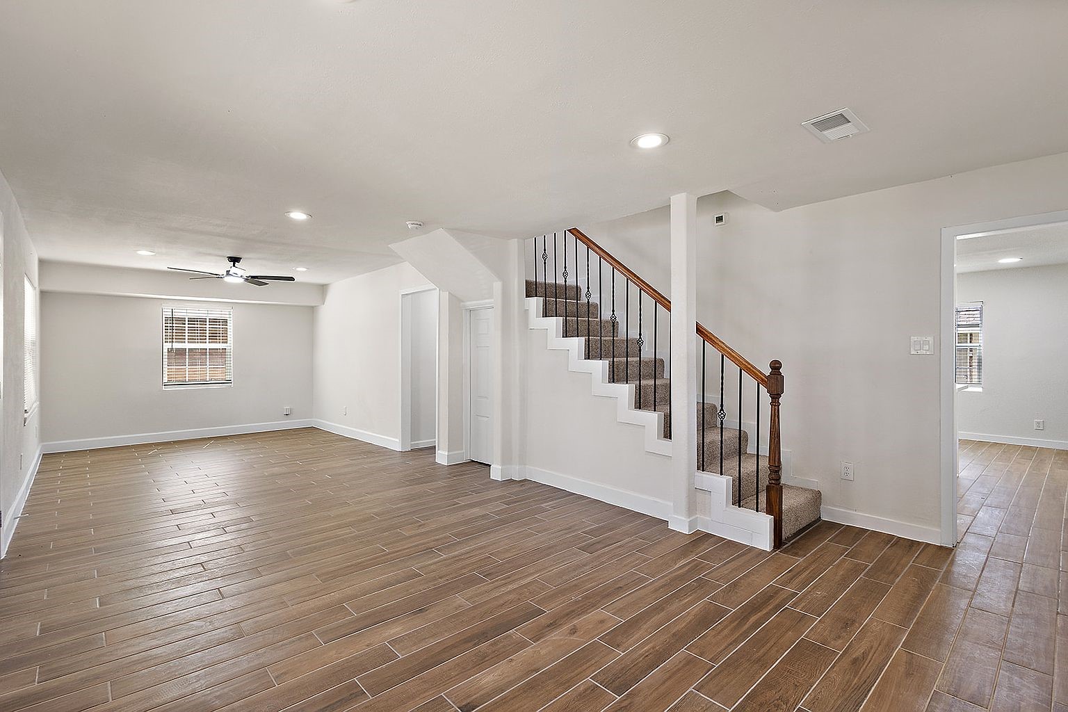 10106 Burman Street Property Photo 2
