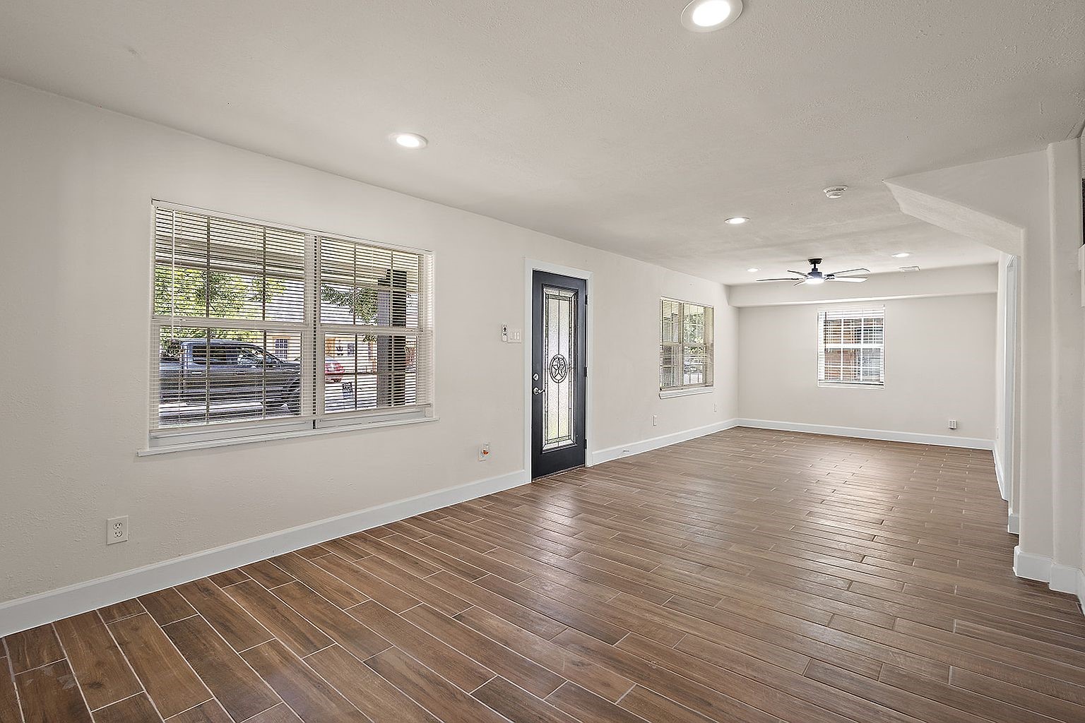 10106 Burman Street Property Photo 3