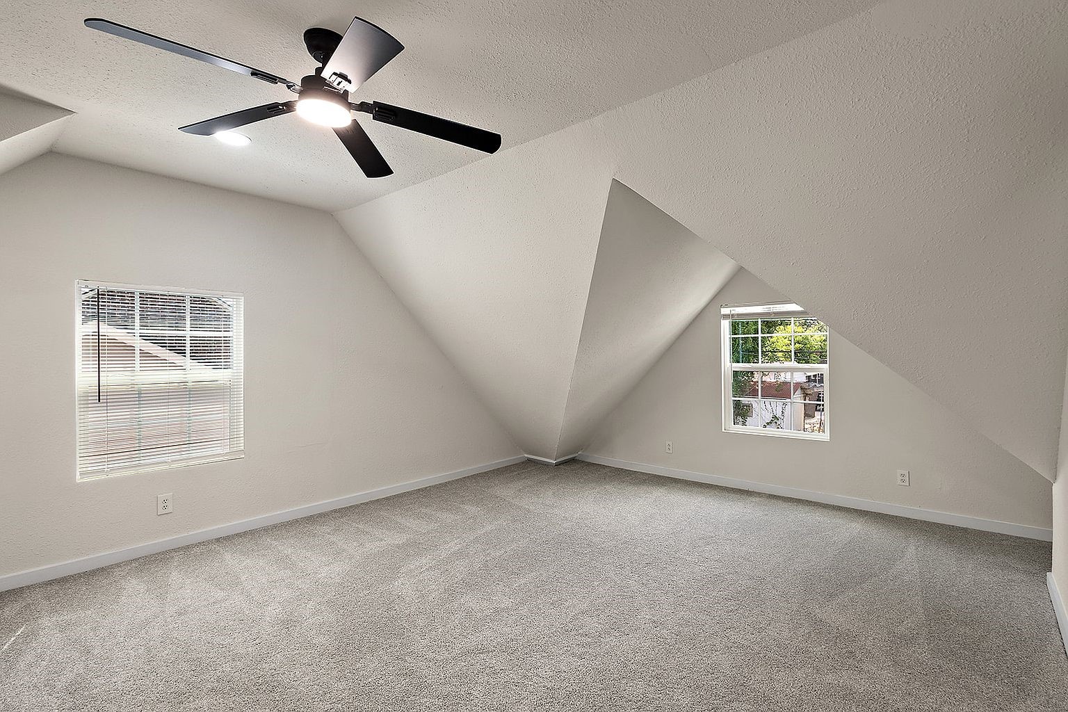 10106 Burman Street Property Photo 16