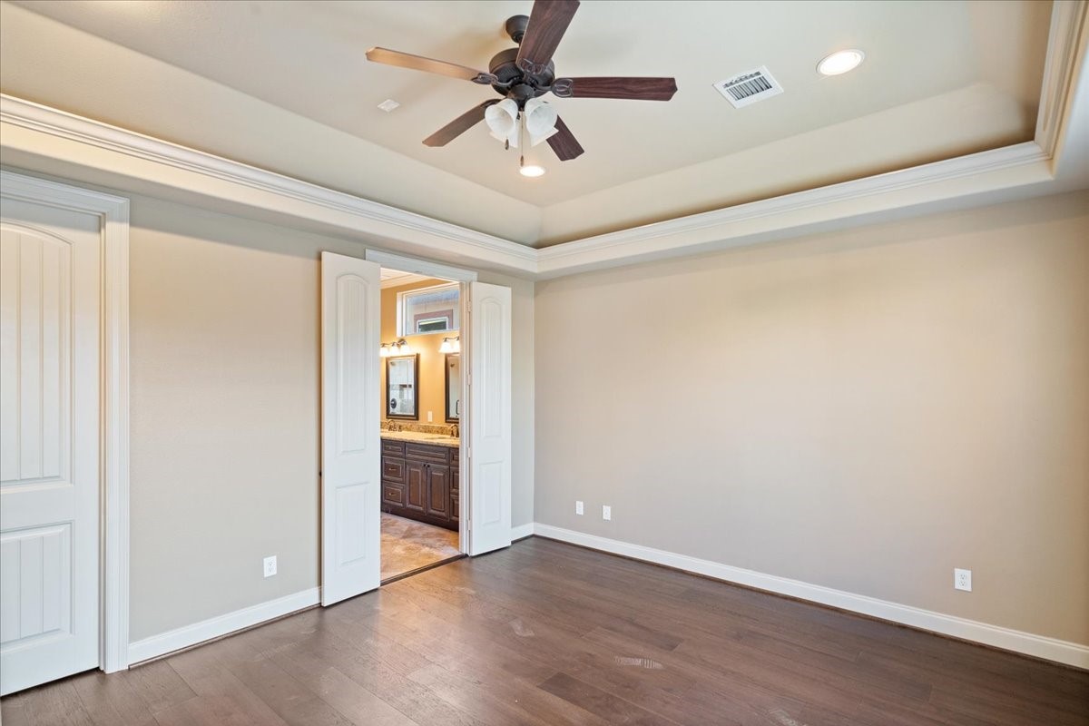 1518 Amundsen Street Property Photo 31