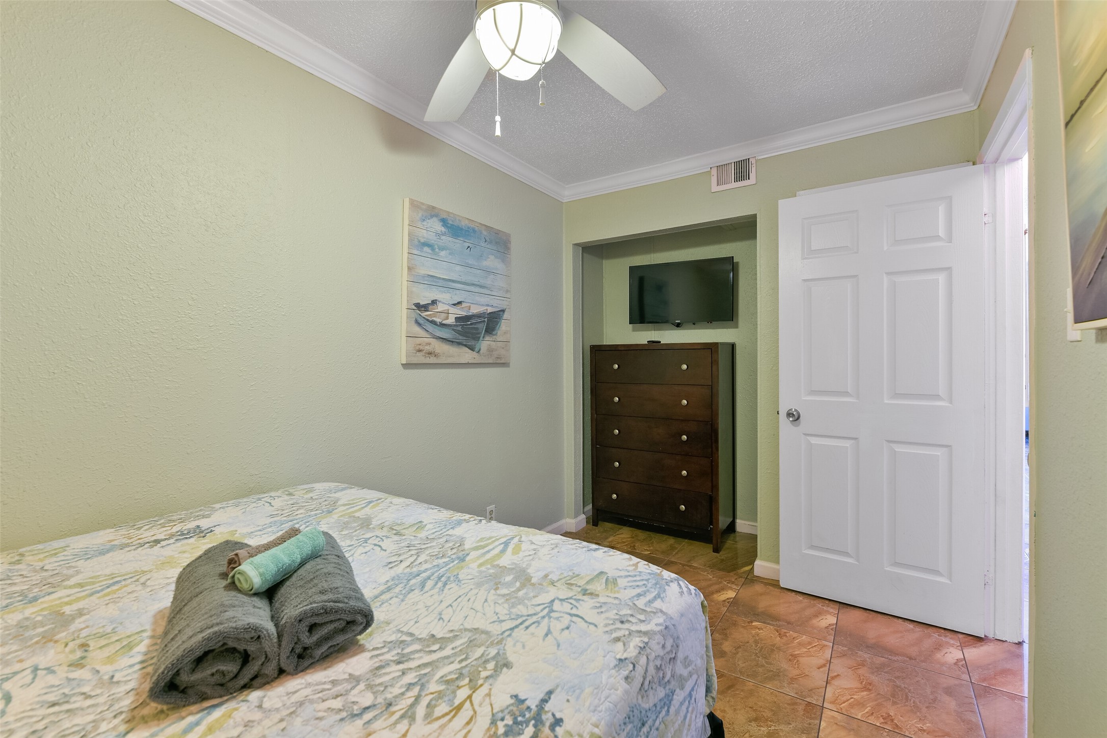 6102 Seawall Boulevard 155 Property Photo 8