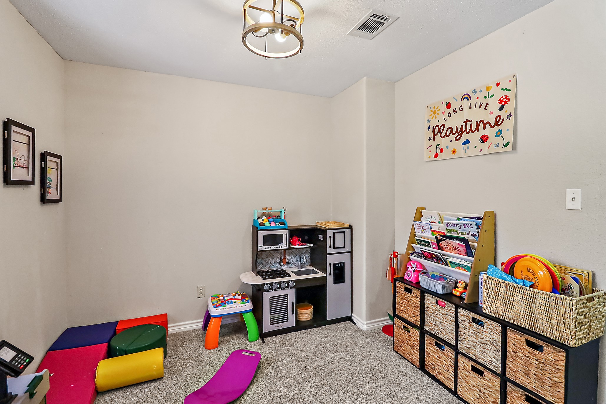 17502 Port O Call Street Property Photo 27