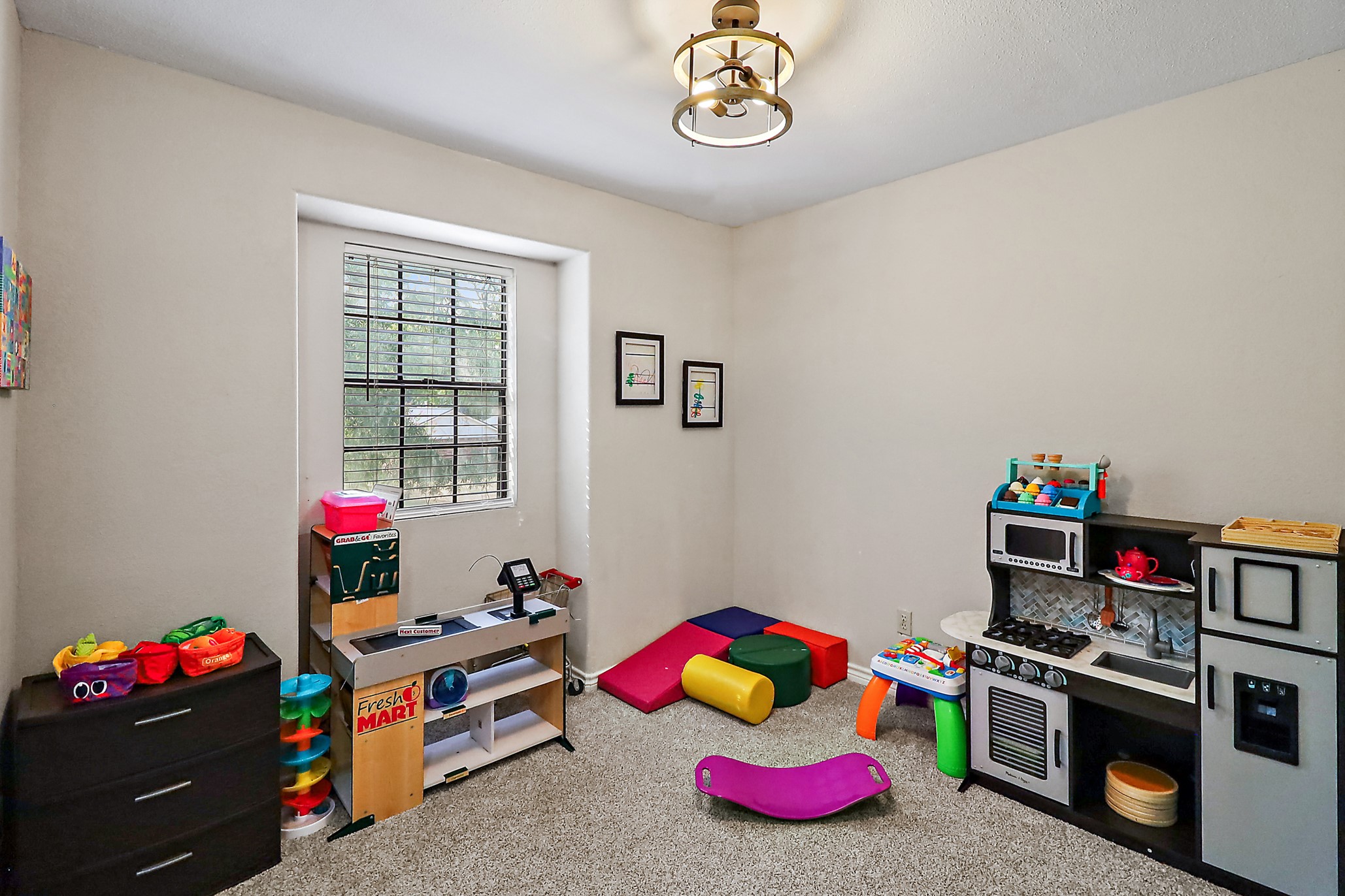 17502 Port O Call Street Property Photo 28