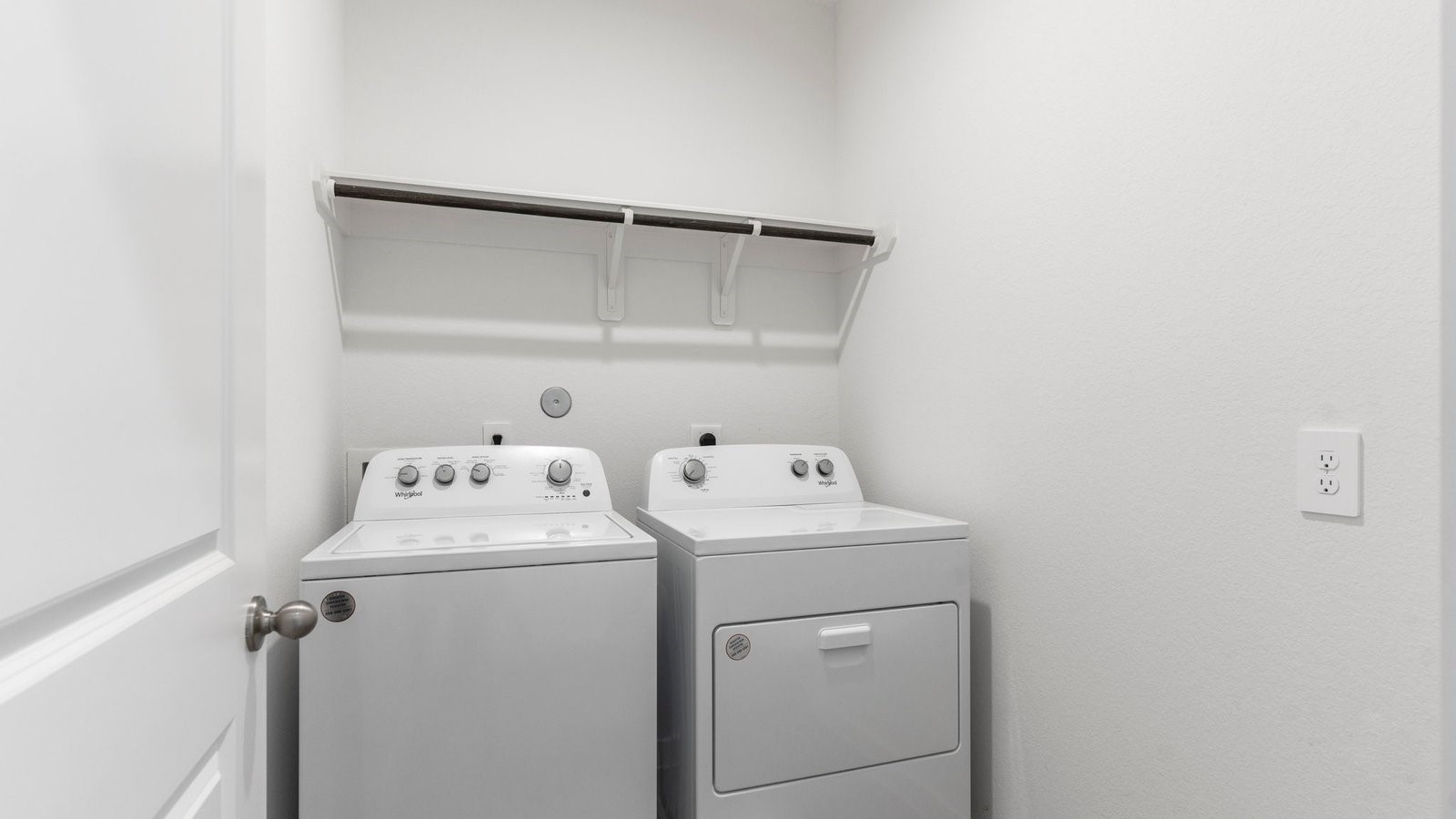 4507 Waving Willow Way Property Photo 7