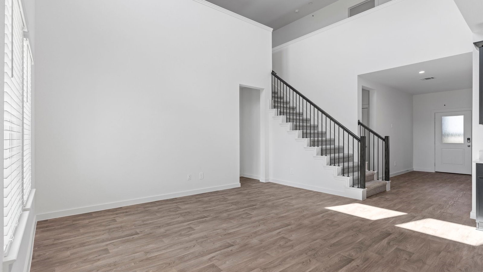 4507 Waving Willow Way Property Photo 14