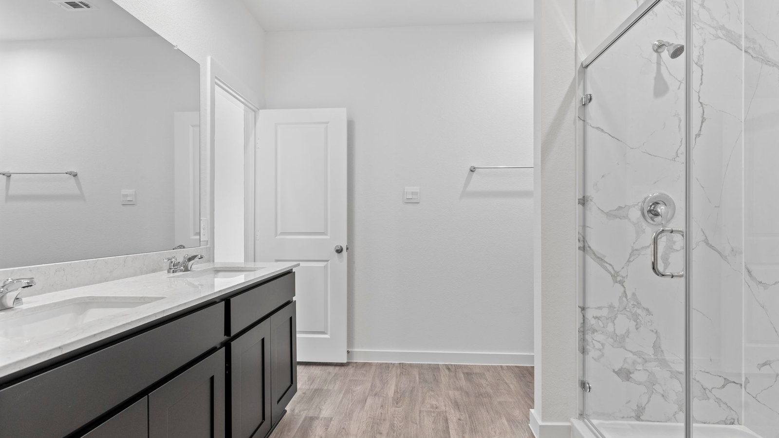 4507 Waving Willow Way Property Photo 23