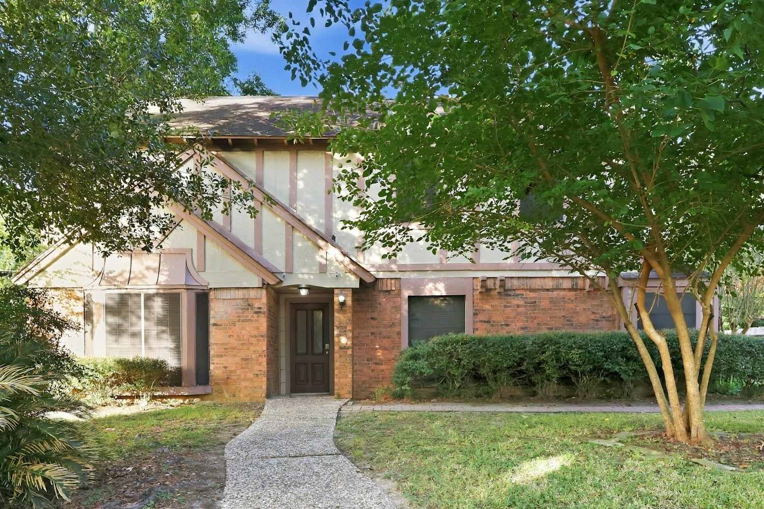 18015 Tall Cypress Drive Property Photo 1