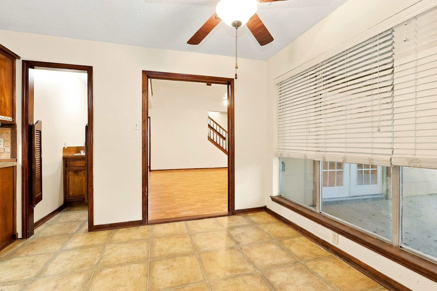 18015 Tall Cypress Drive Property Photo 7