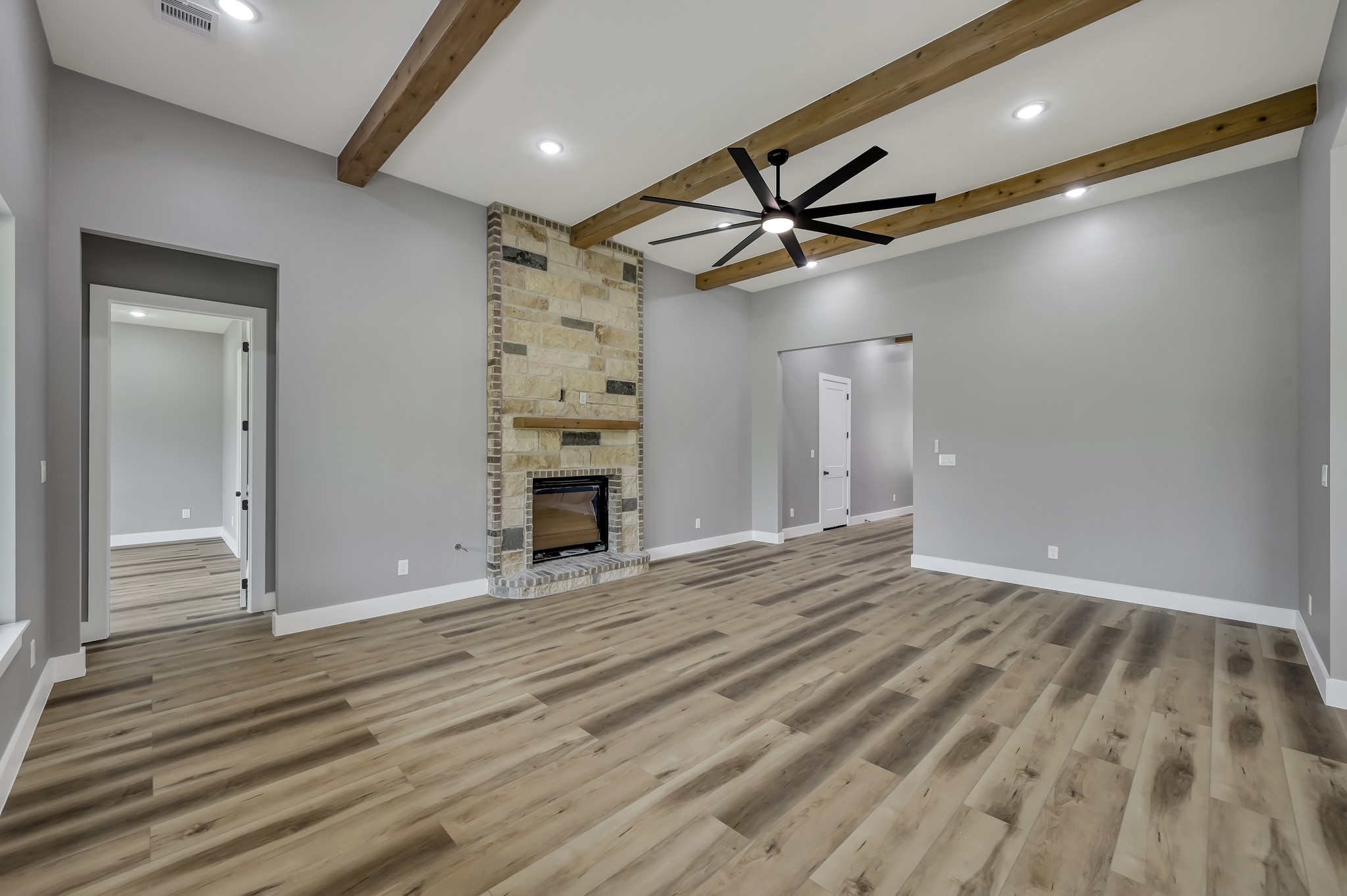 110 Bermuda Cir Property Photo 7
