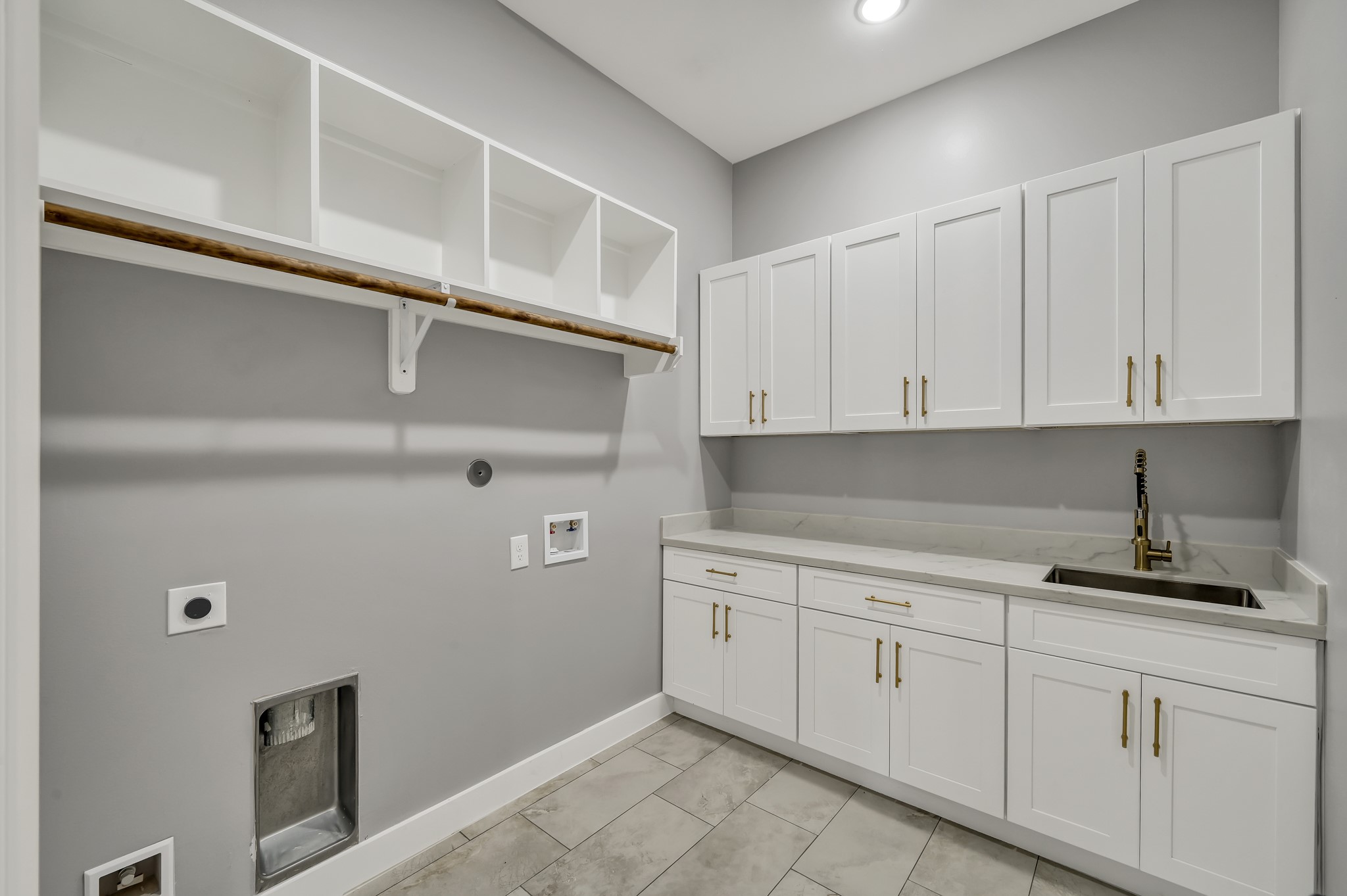 110 Bermuda Cir Property Photo 42