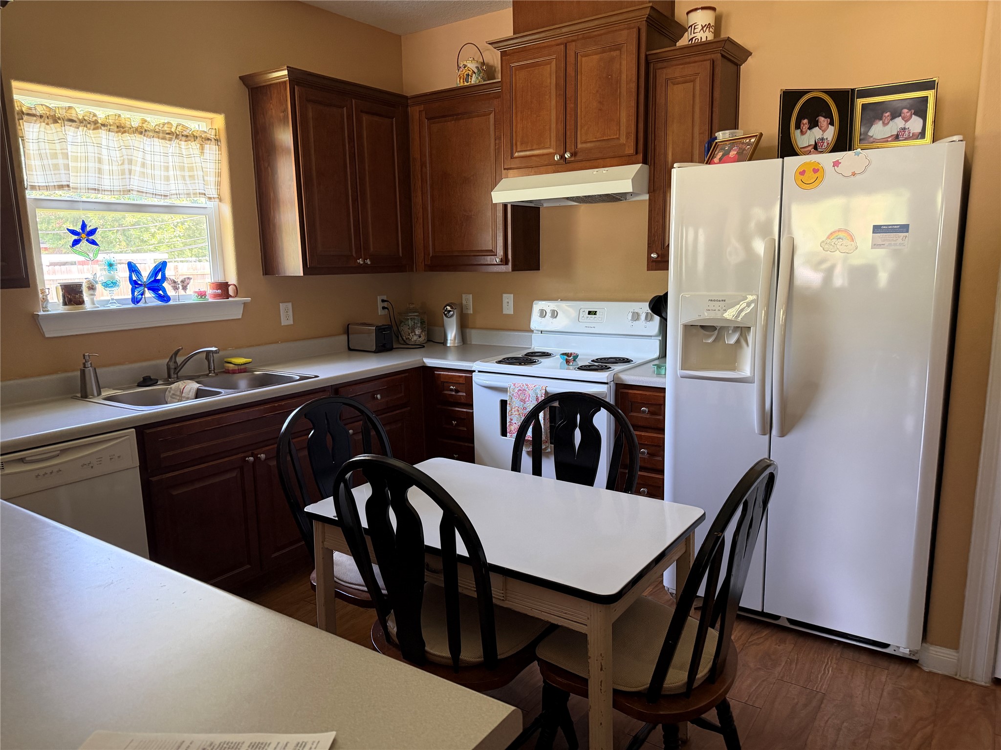 2115 11th Avenue N Property Photo 3