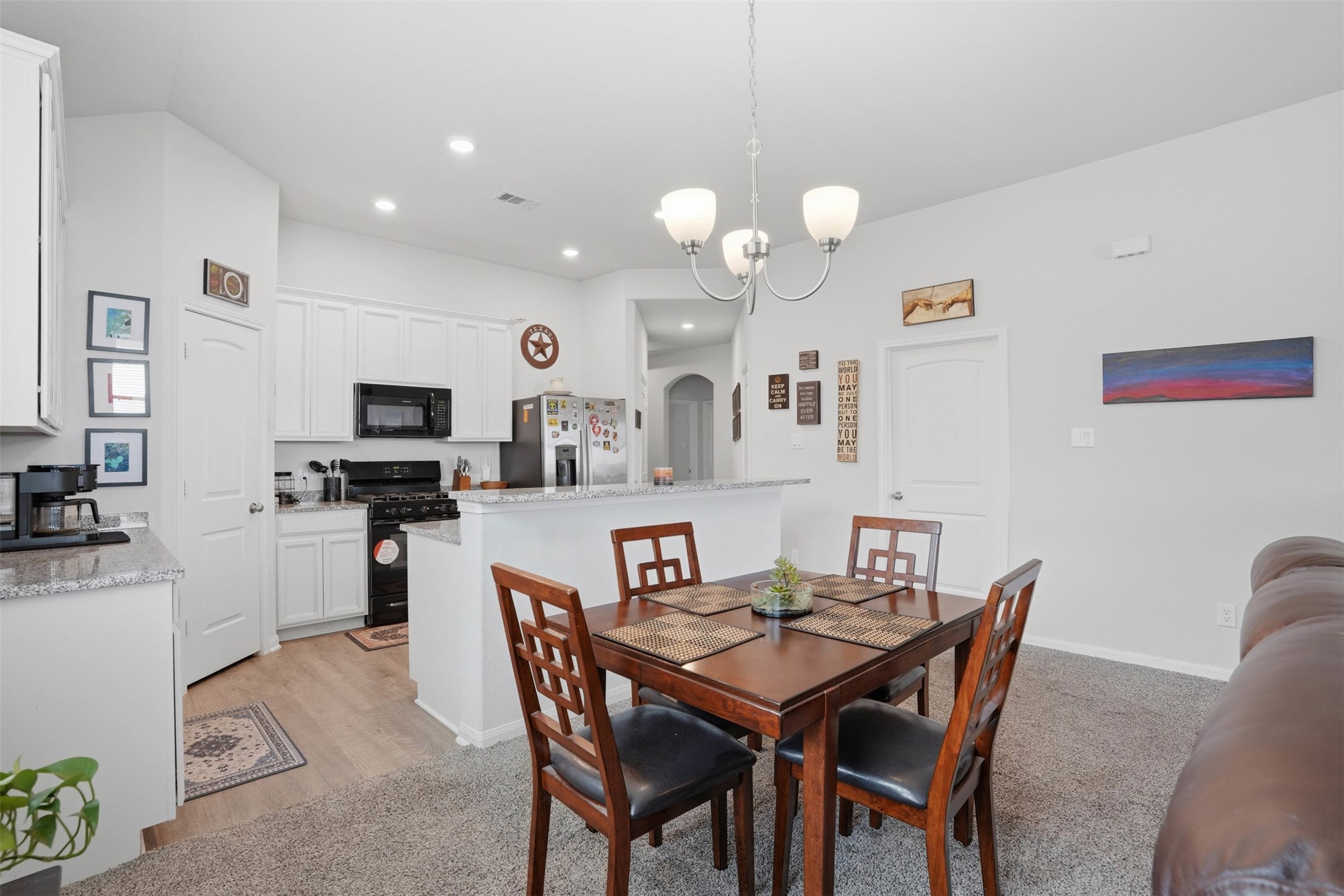 10924 Independence Road Property Photo 11