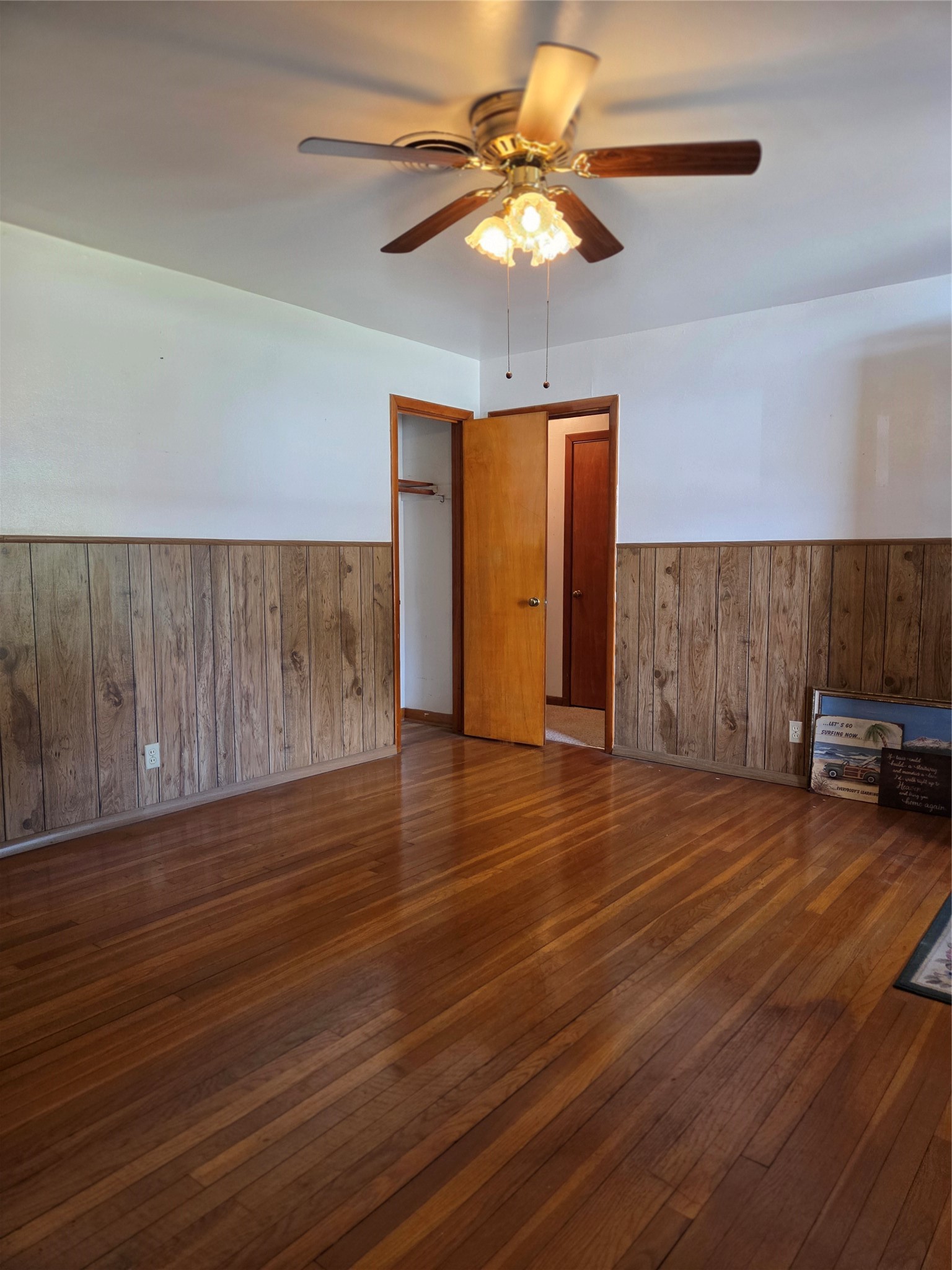 2306 Reinerman Street Property Photo 8