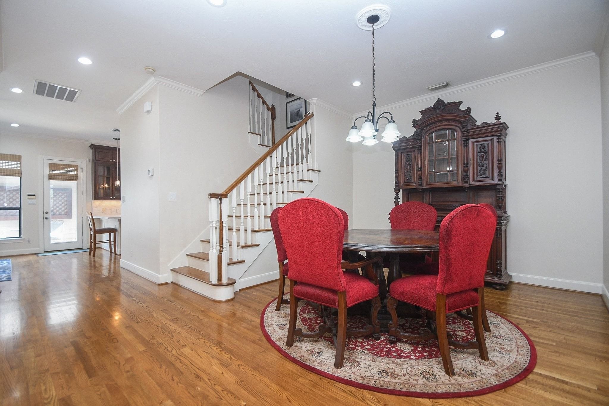 3322 Crosspark Place Property Photo 7