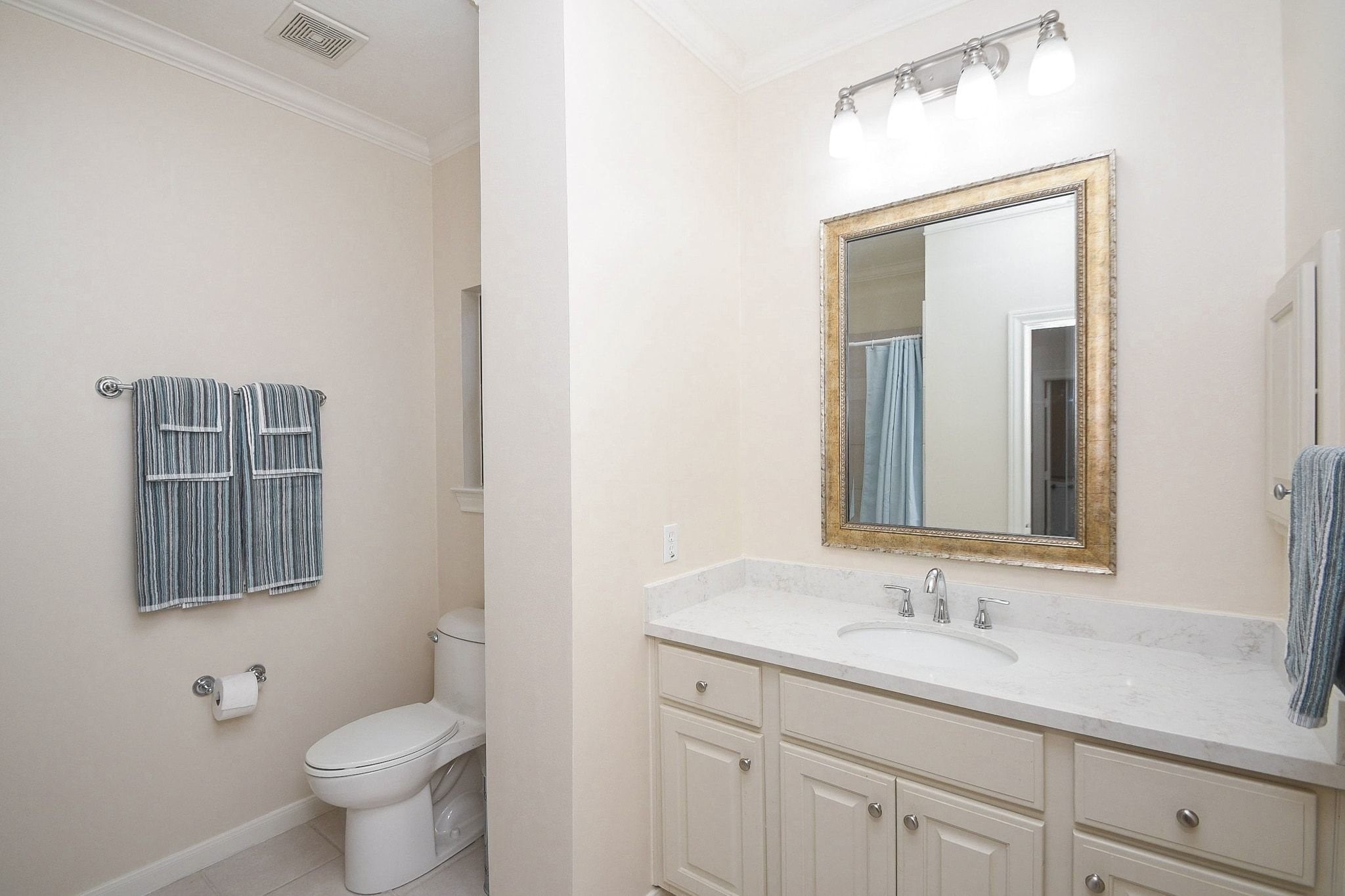 3322 Crosspark Place Property Photo 17