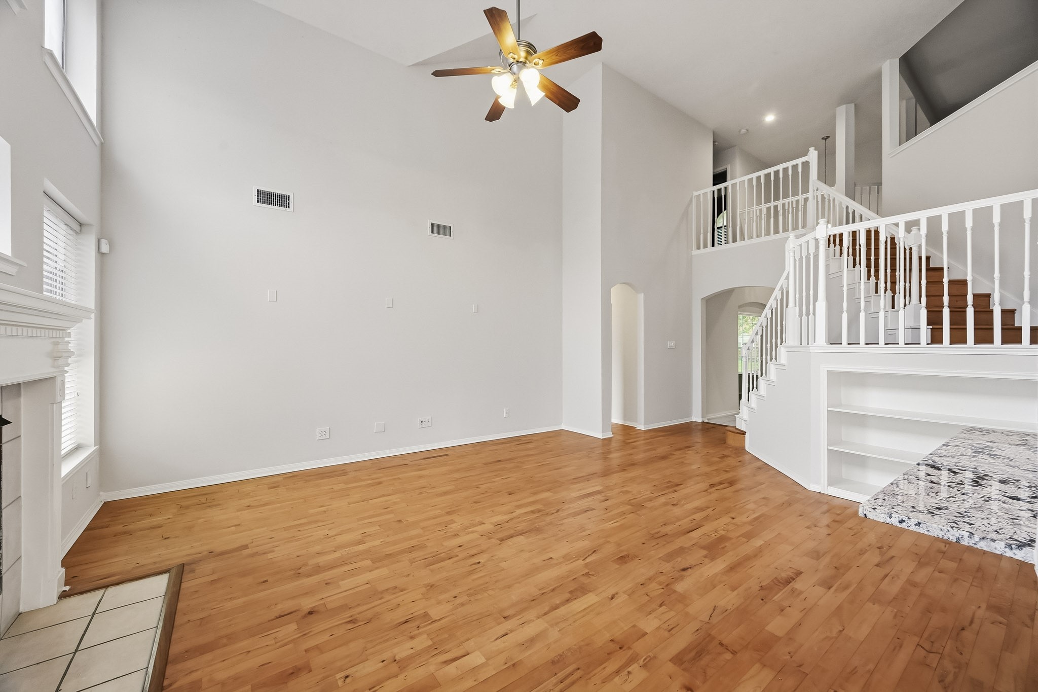 215 Owens Park Drive Property Photo 14