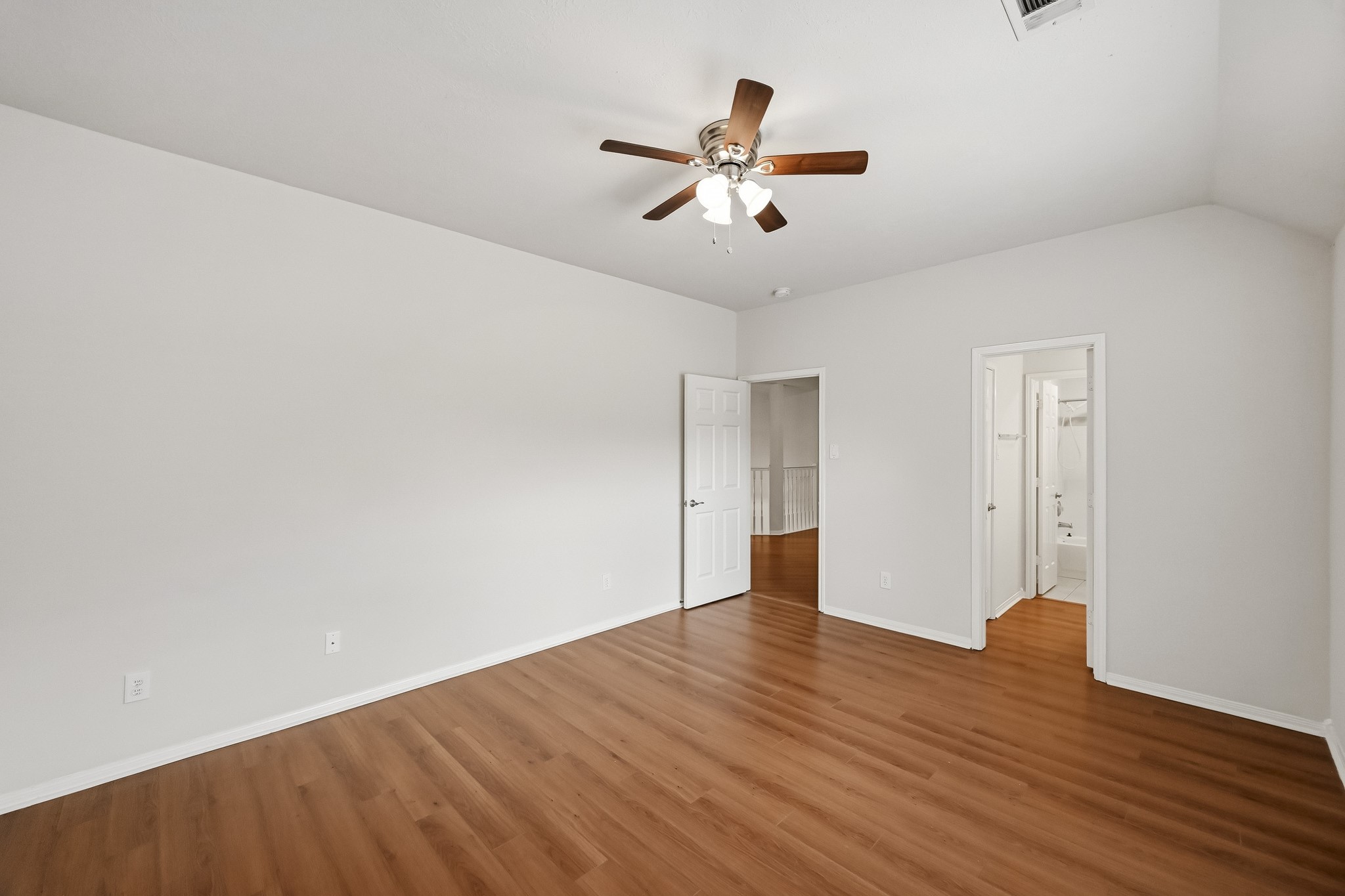215 Owens Park Drive Property Photo 39