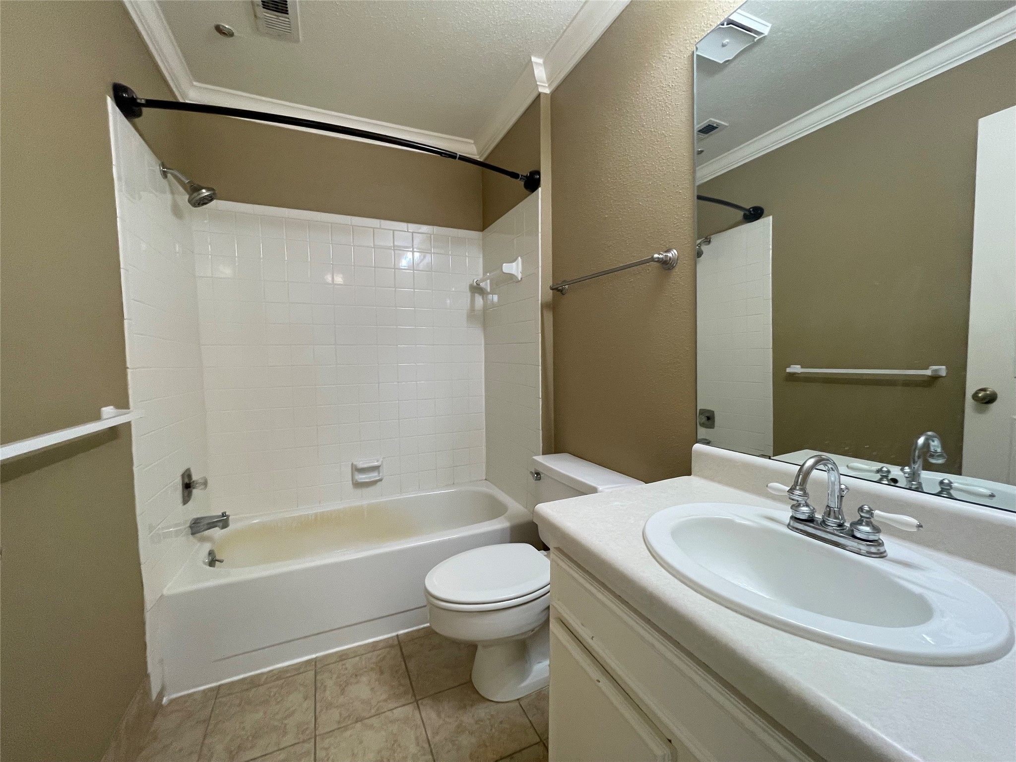 1908 Augusta Drive 4 Property Photo 18