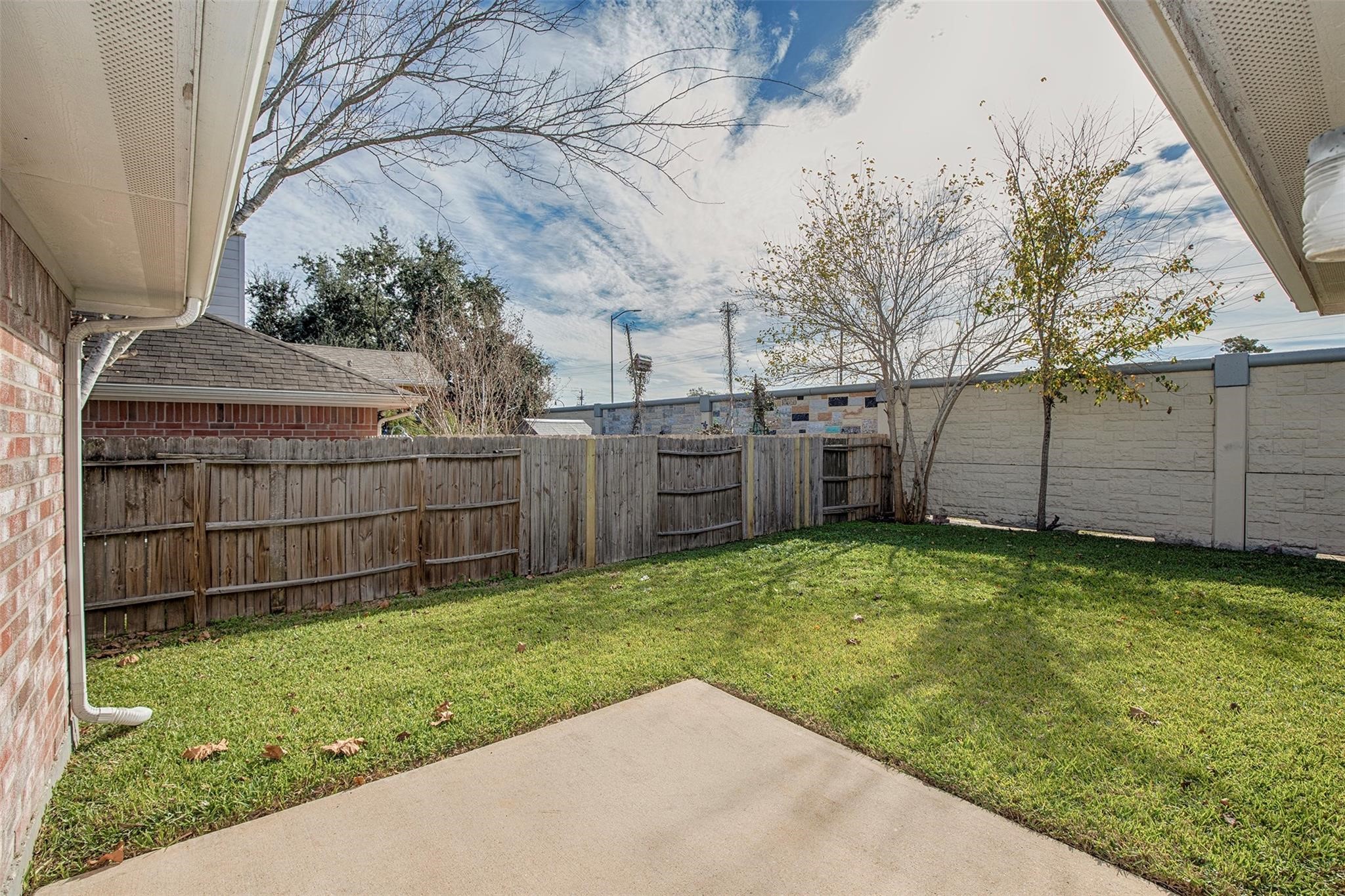5008 Blanco Drive Property Photo 24