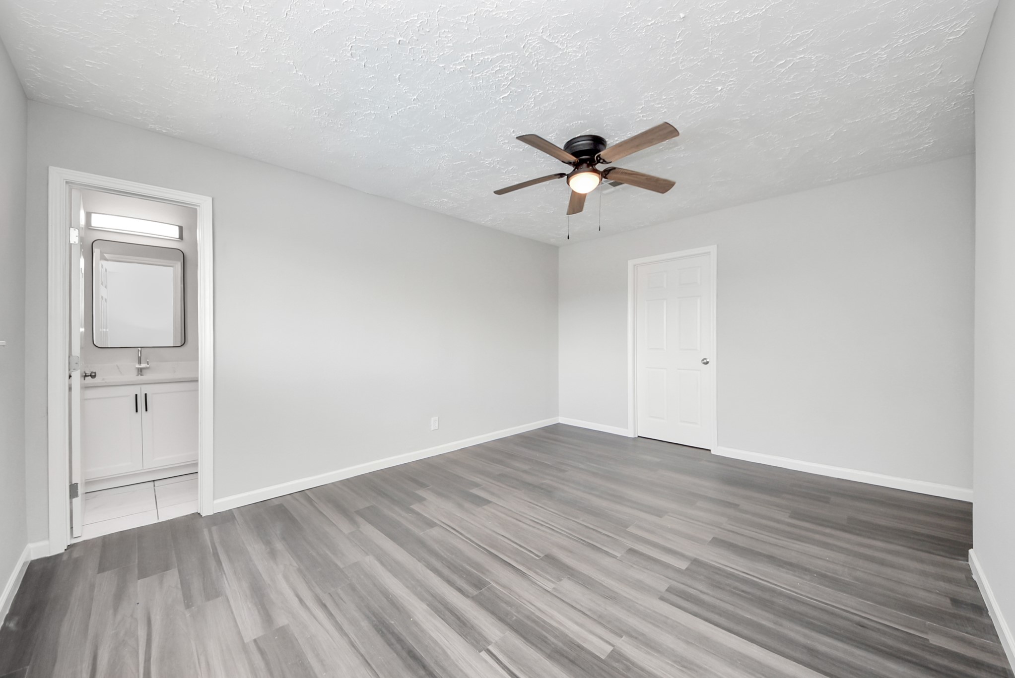 6301 Sioux Drive Property Photo 9