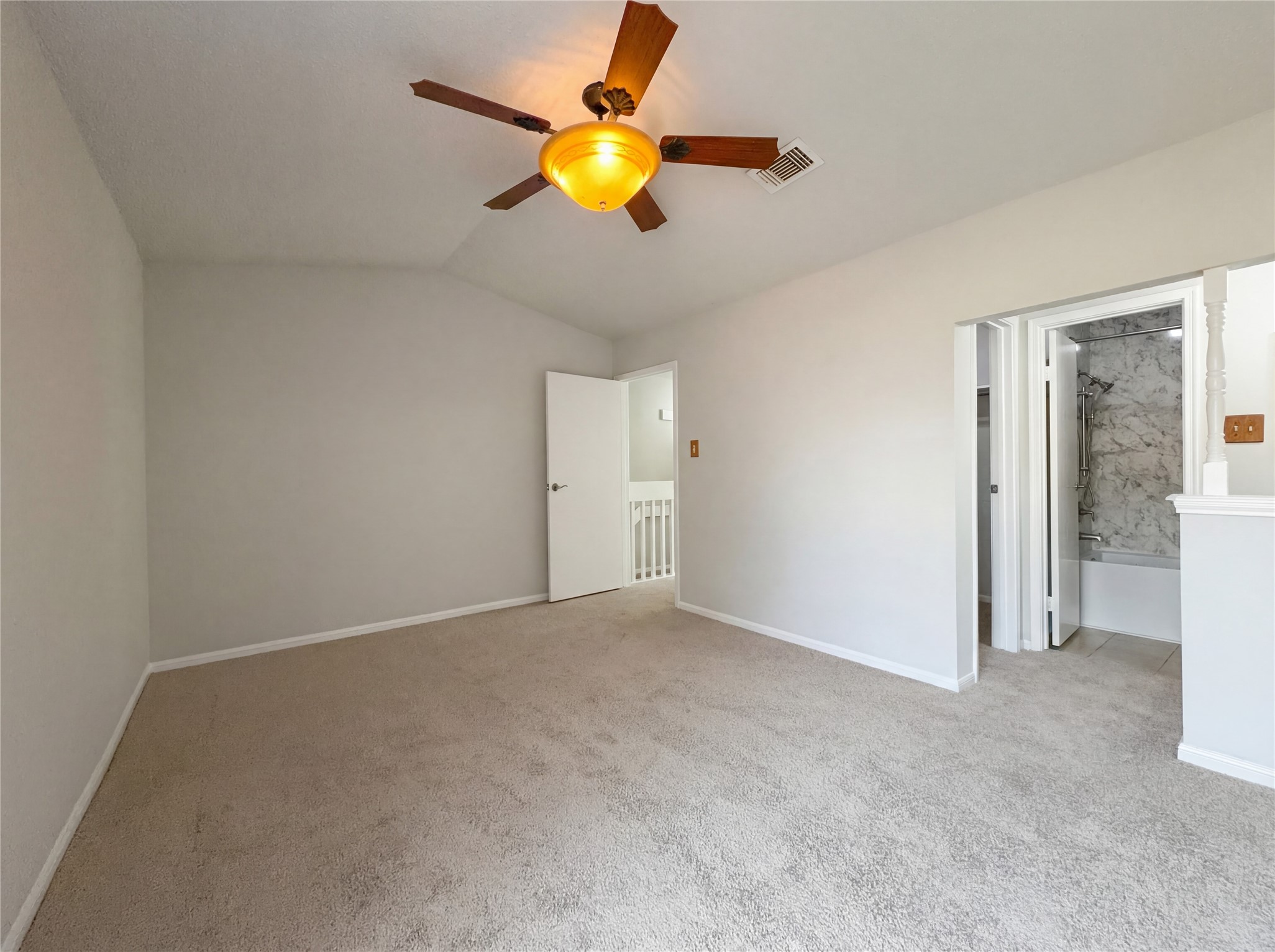 12300 Brookglade Circle 133 Property Photo 4