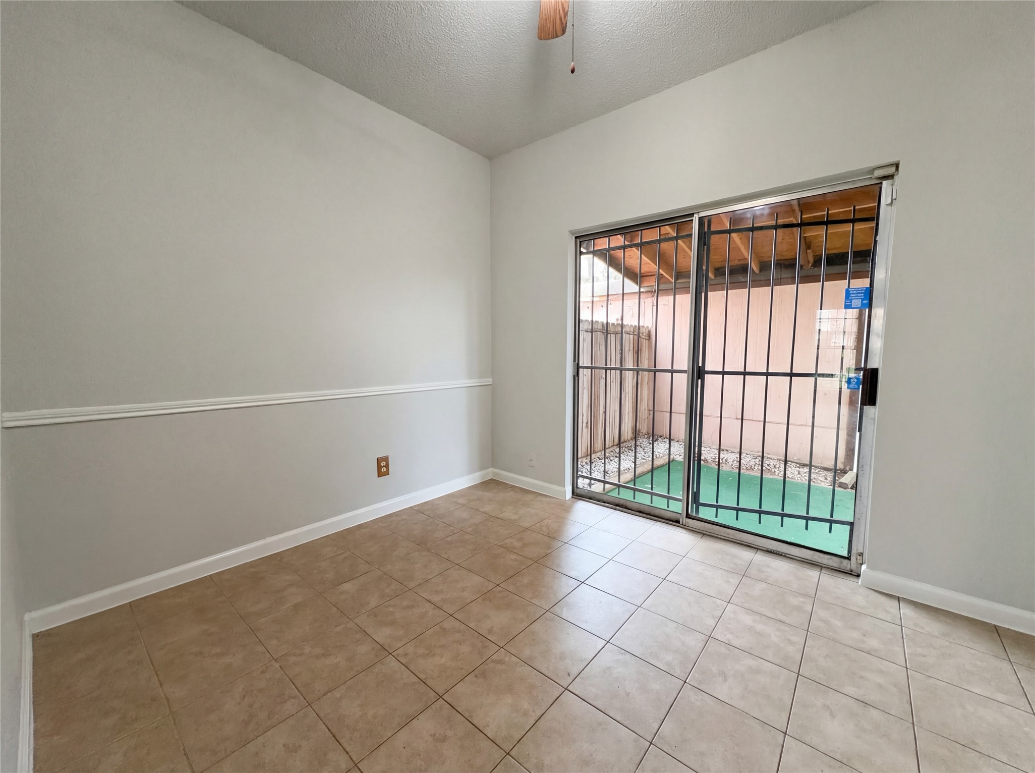 12300 Brookglade Circle 133 Property Photo 8