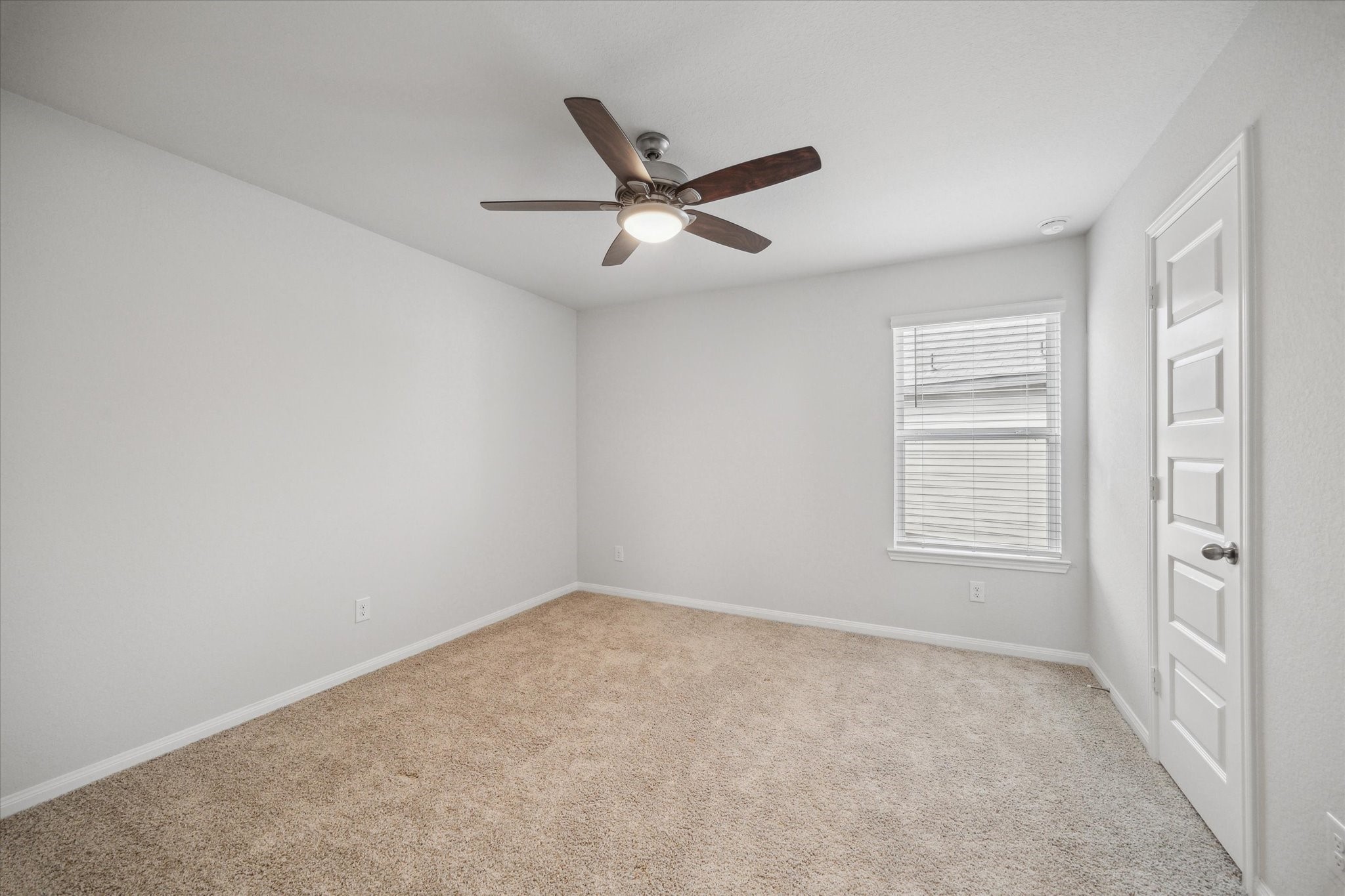 13870 Green Heron Way Property Photo 8
