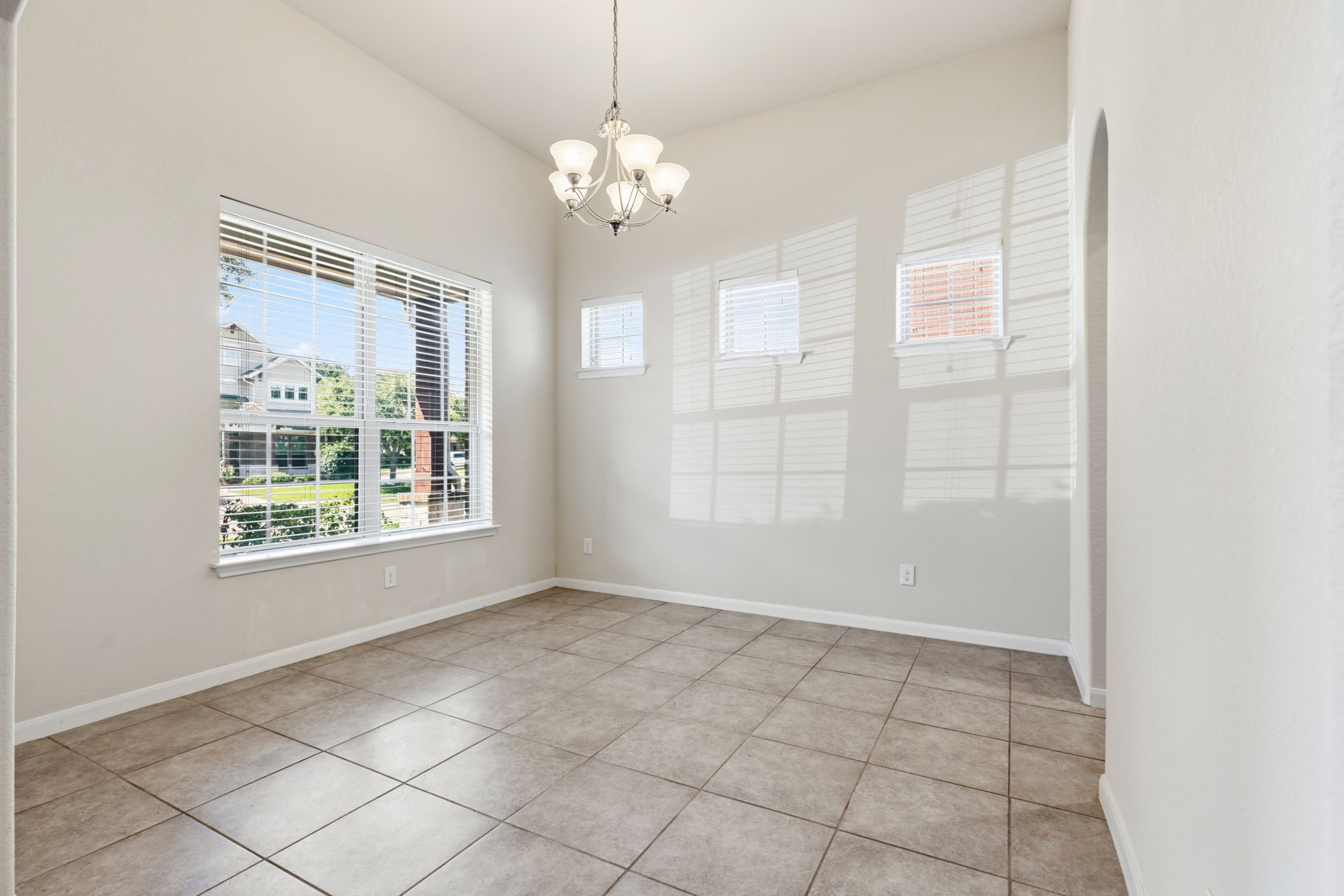 4823 Kendra Forest Trail Property Photo 6