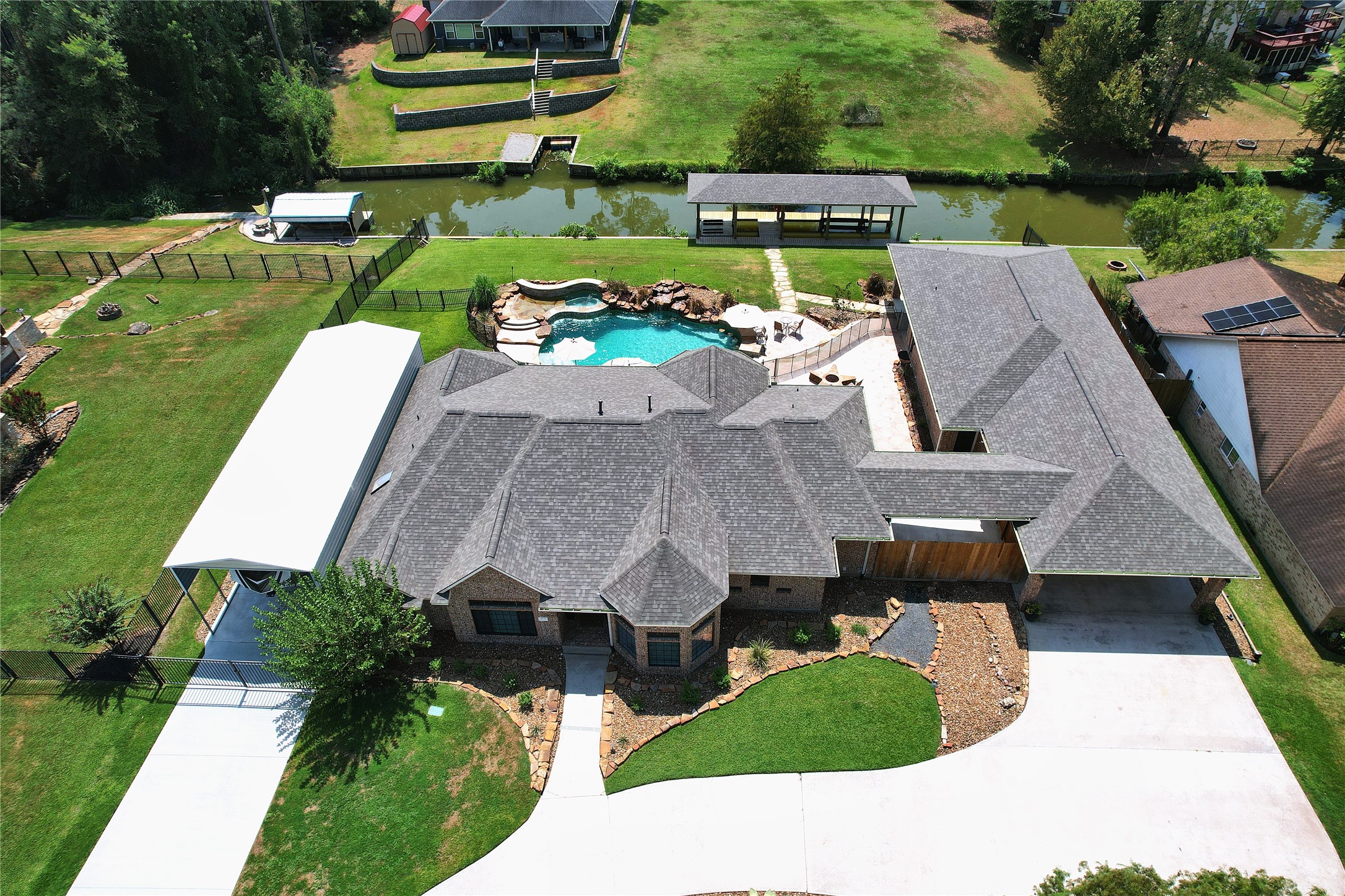 2031 Silver Moon Trail Property Photo 44