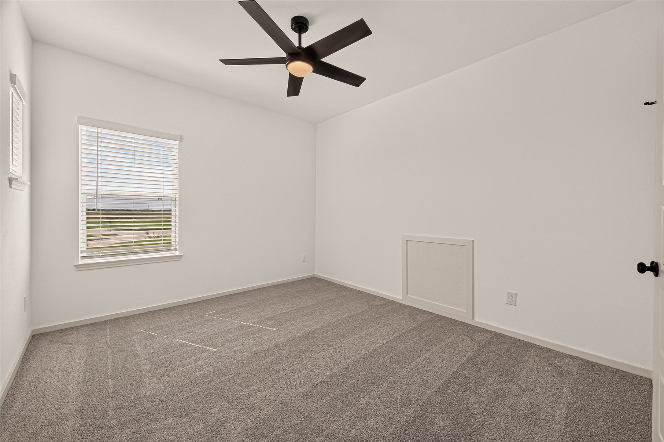 13610 Lago Vista Drive Property Photo 24