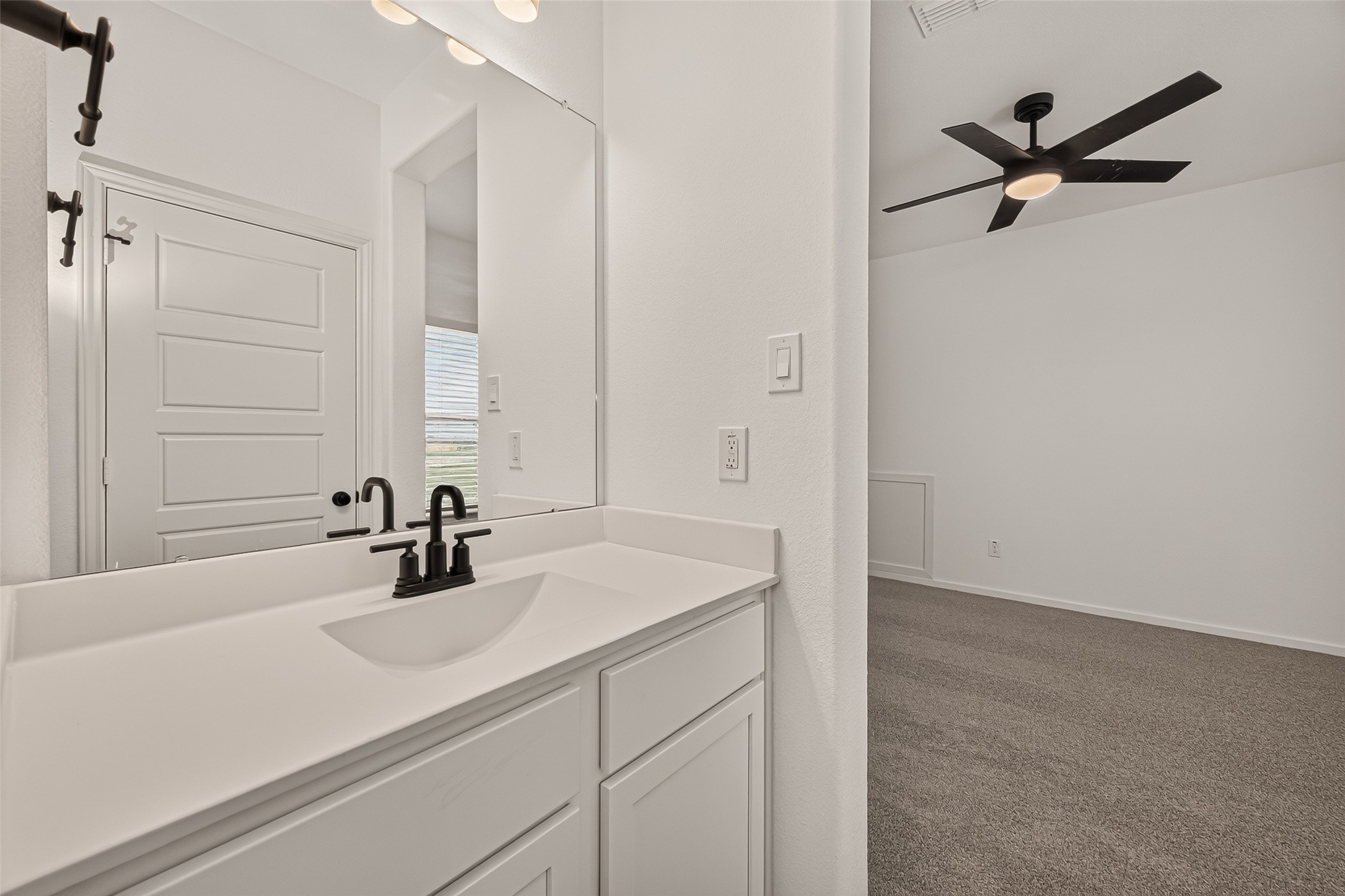 13610 Lago Vista Drive Property Photo 37