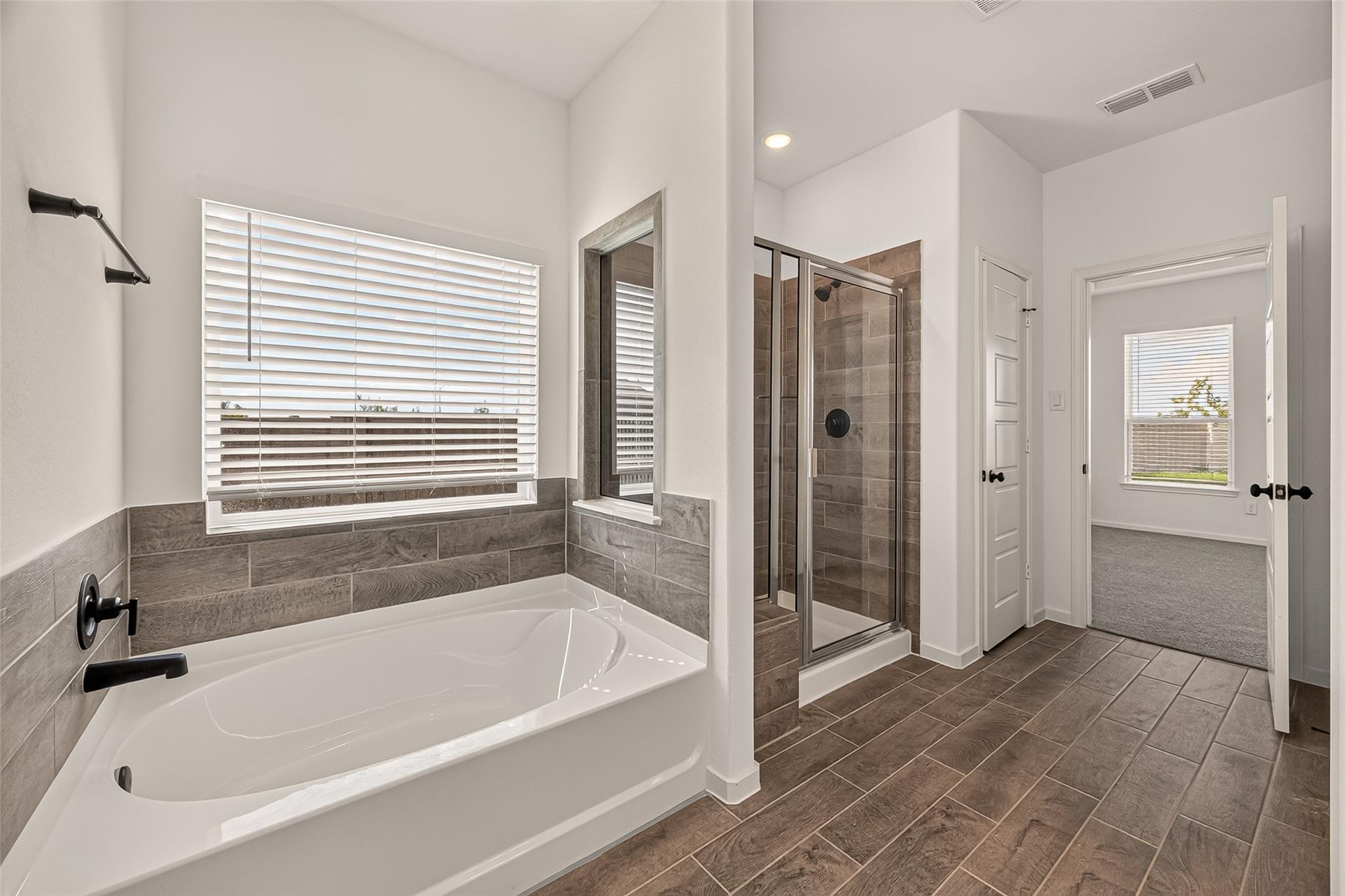 13610 Lago Vista Drive, Iowa Colony Tx 77583 Property Photo 44
