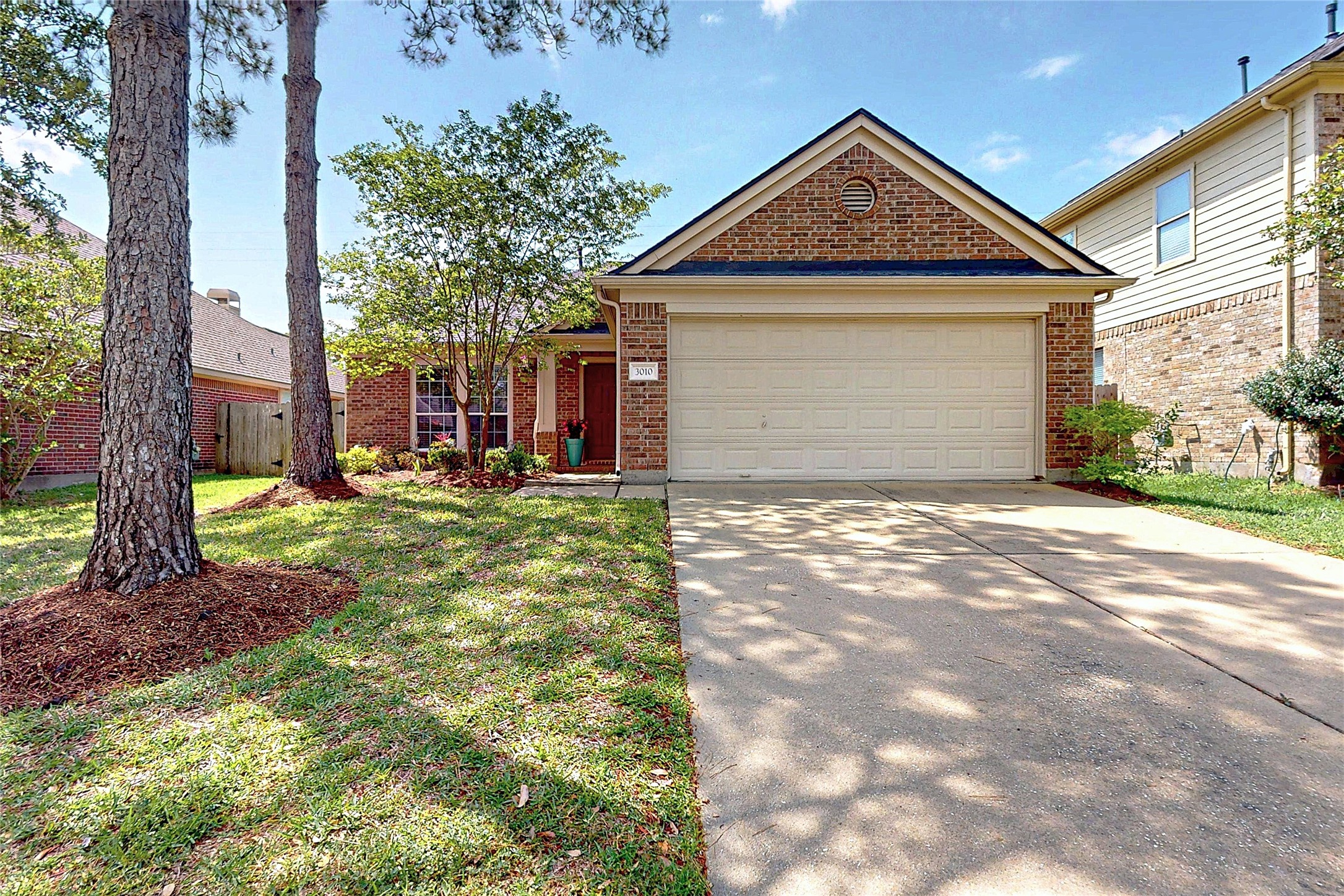 Silvercrest Elementary School Real Estate Listings Main Image