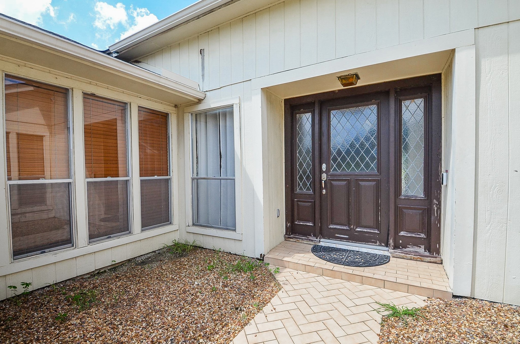 3022 Cypress Point Drive Property Photo 5