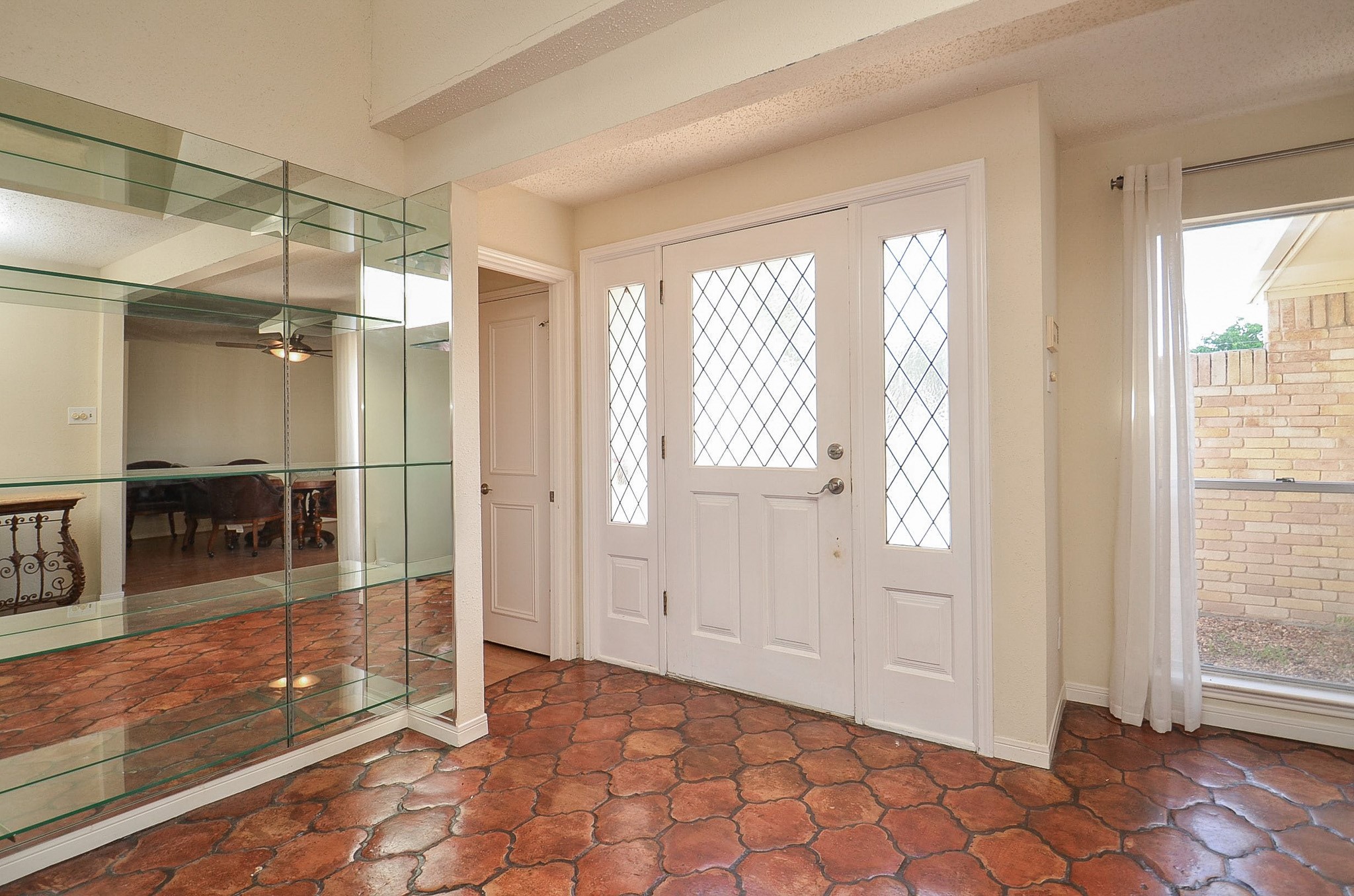 3022 Cypress Point Drive Property Photo 9