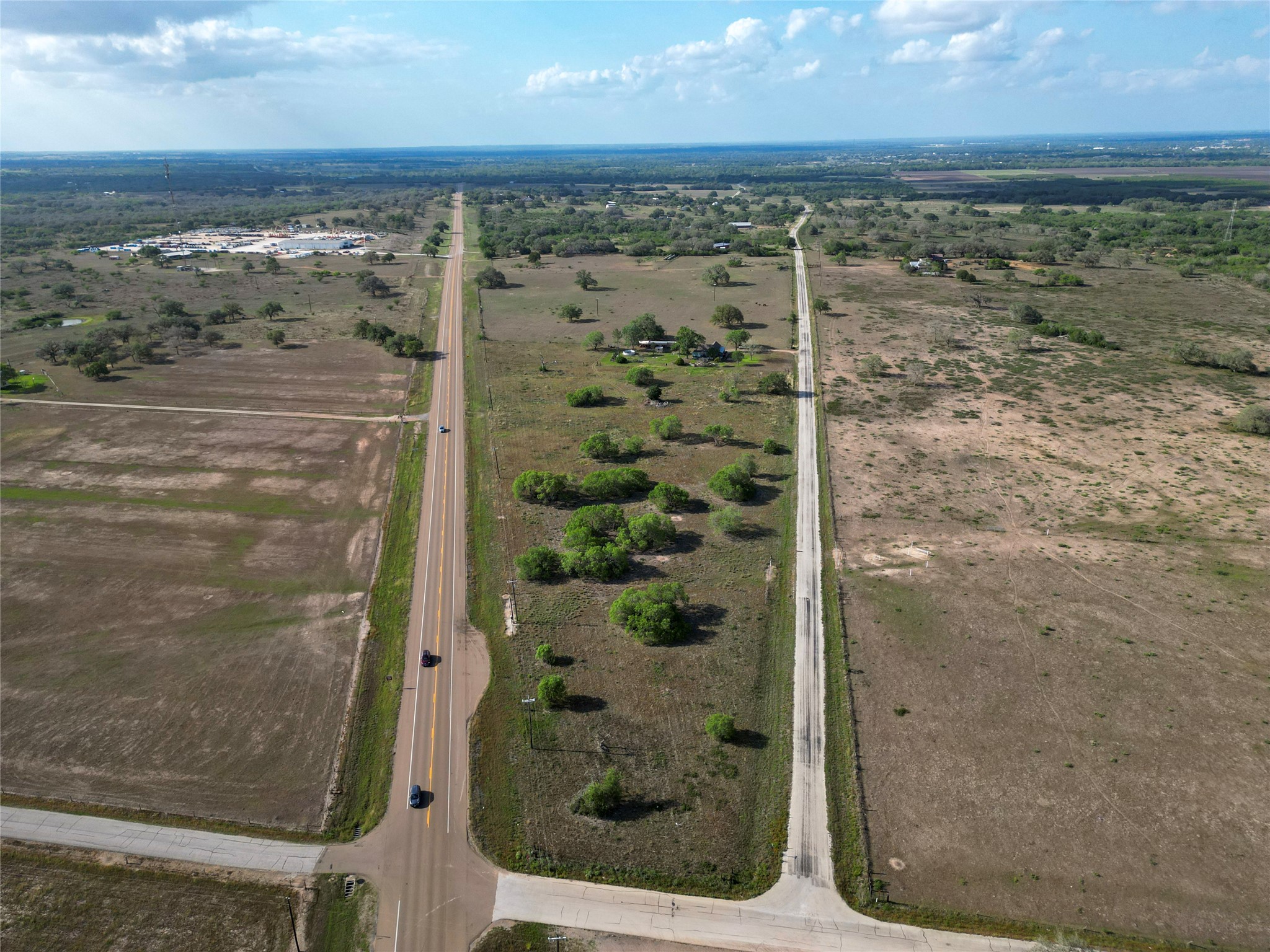 1932 Old Goliad Road Property Photo 23