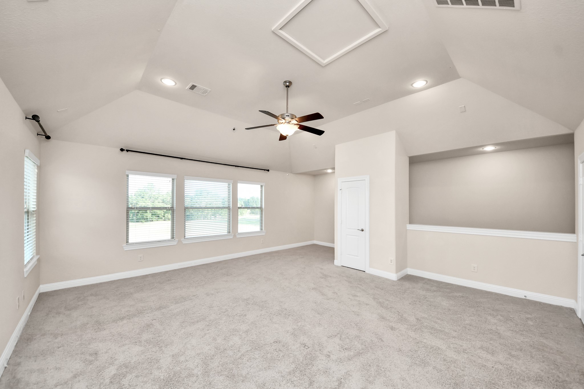 8926 Leaning Hollow Lane Property Photo 27