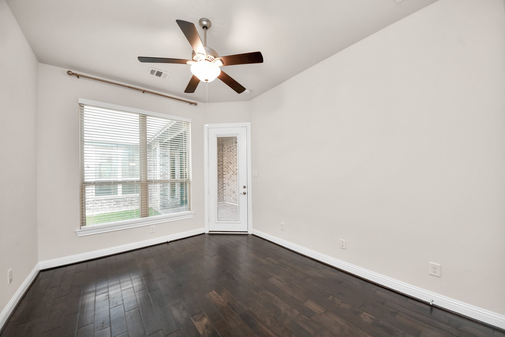 8926 Leaning Hollow Lane Property Photo 31