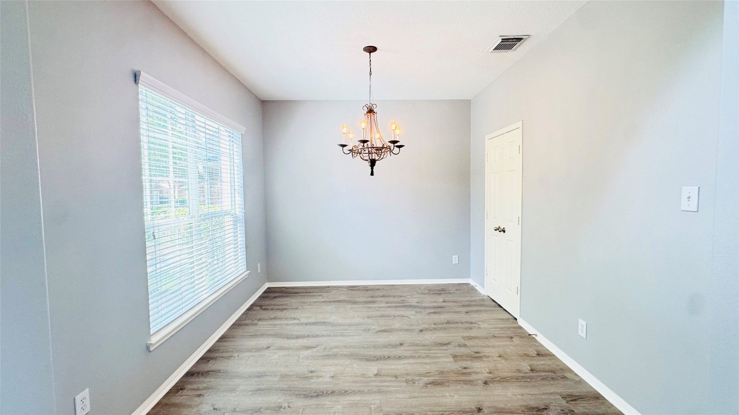 5743 Horseshoe Falls Property Photo 5