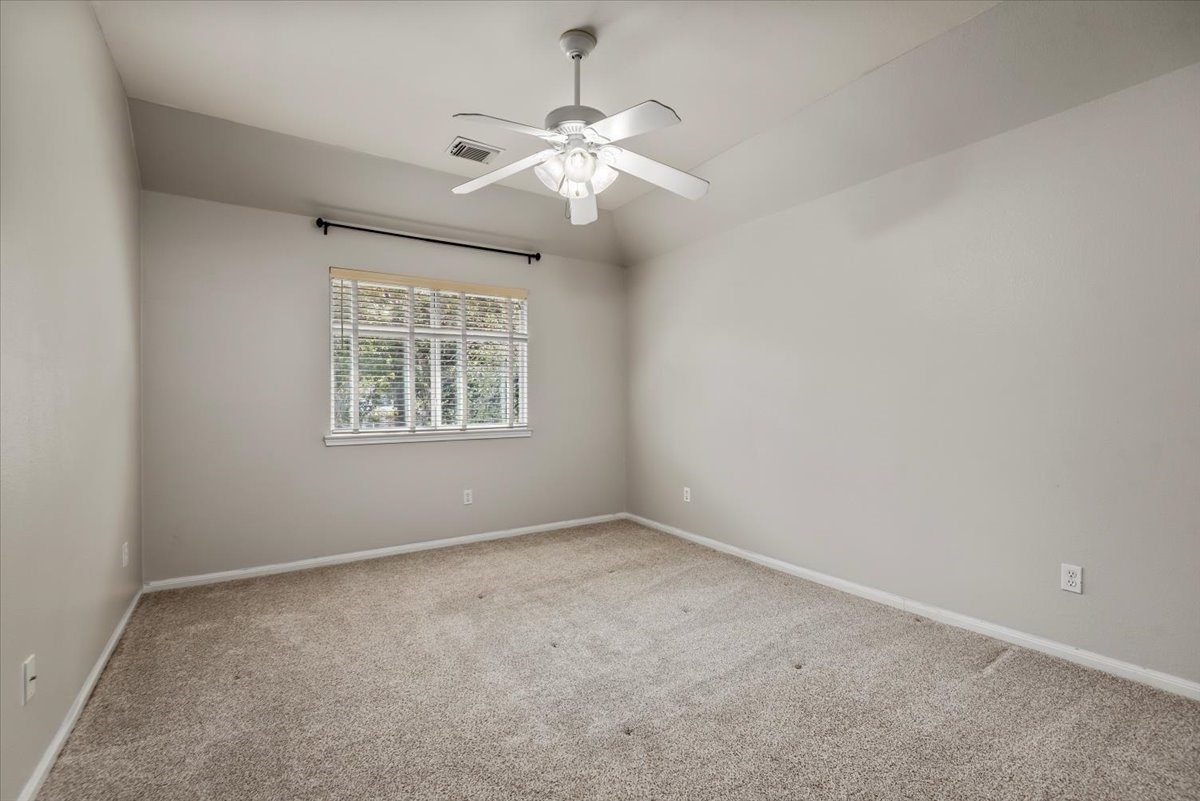 2410 Laureldale Park Lane Property Photo 19