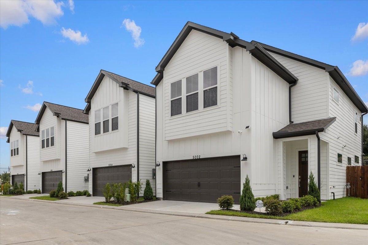 5002 Elizabeth City Street Property Photo 2