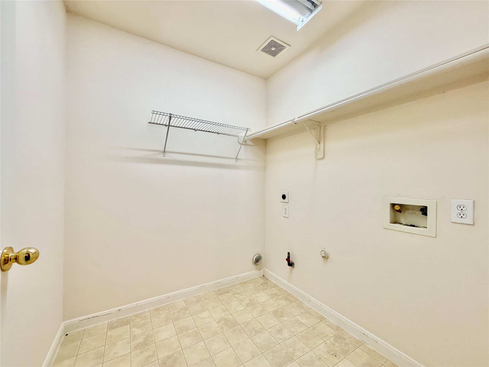 3211 Amber Meadow Drive Property Photo 21