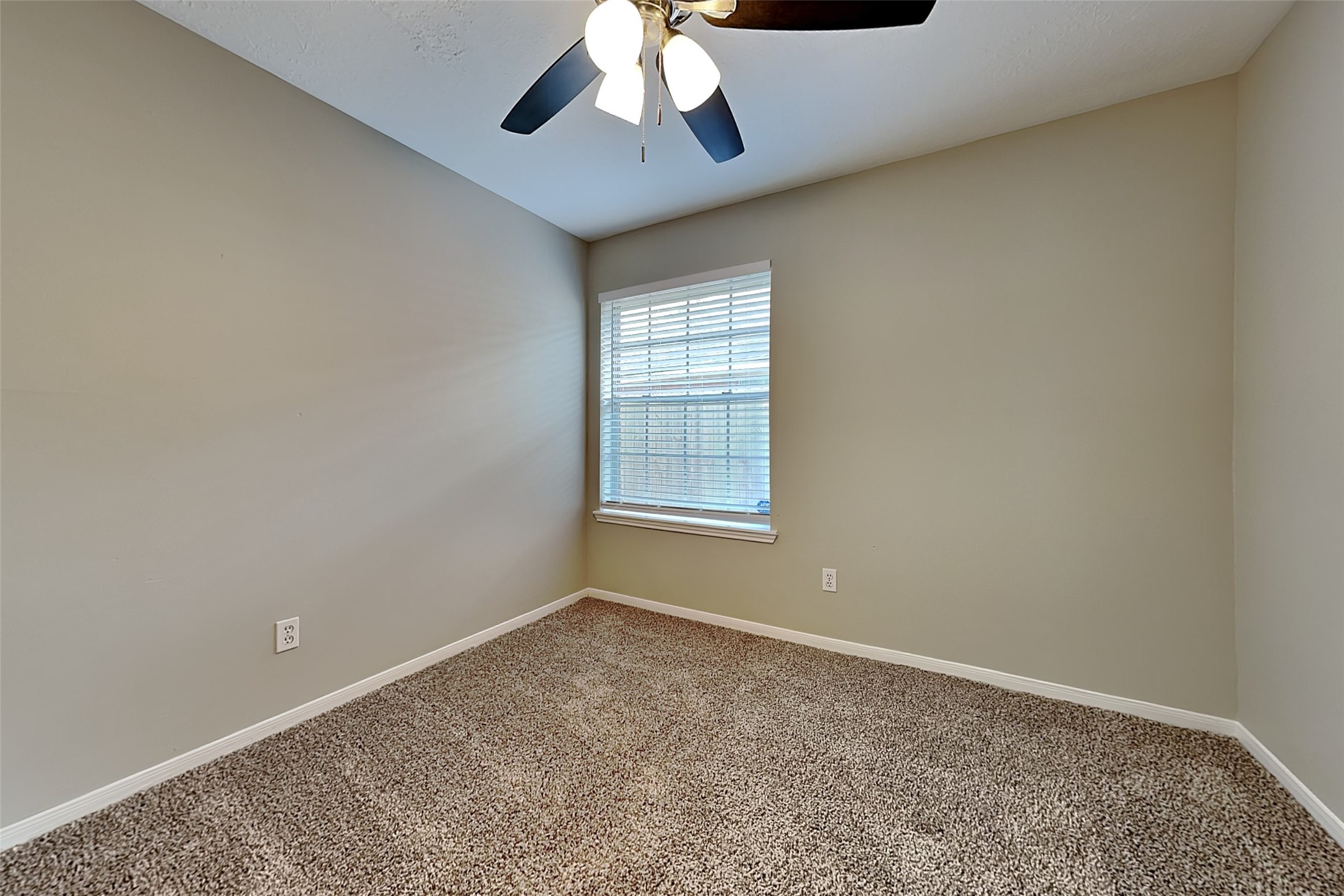 30915 Trinket Drive Property Photo 14