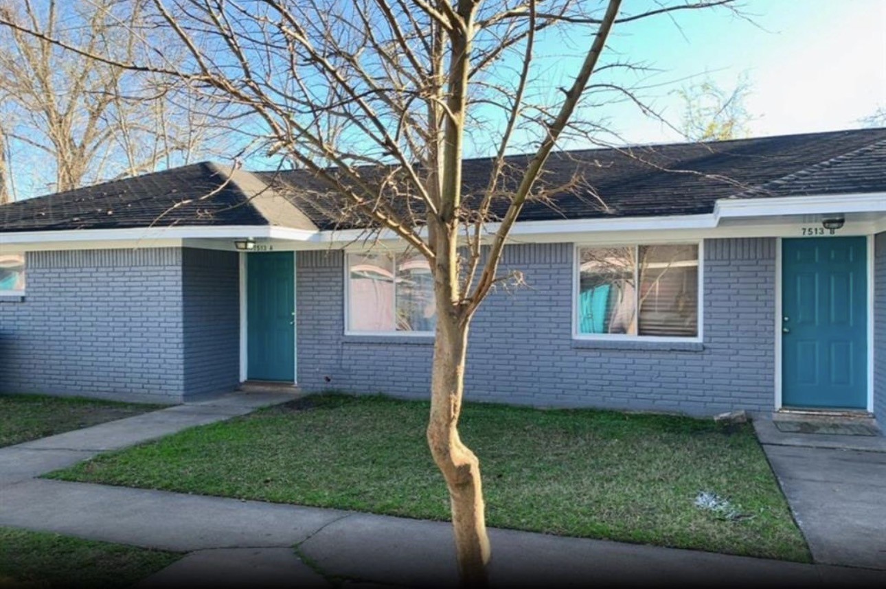 7517 Lockwood Drive 7517A Property Photo 1