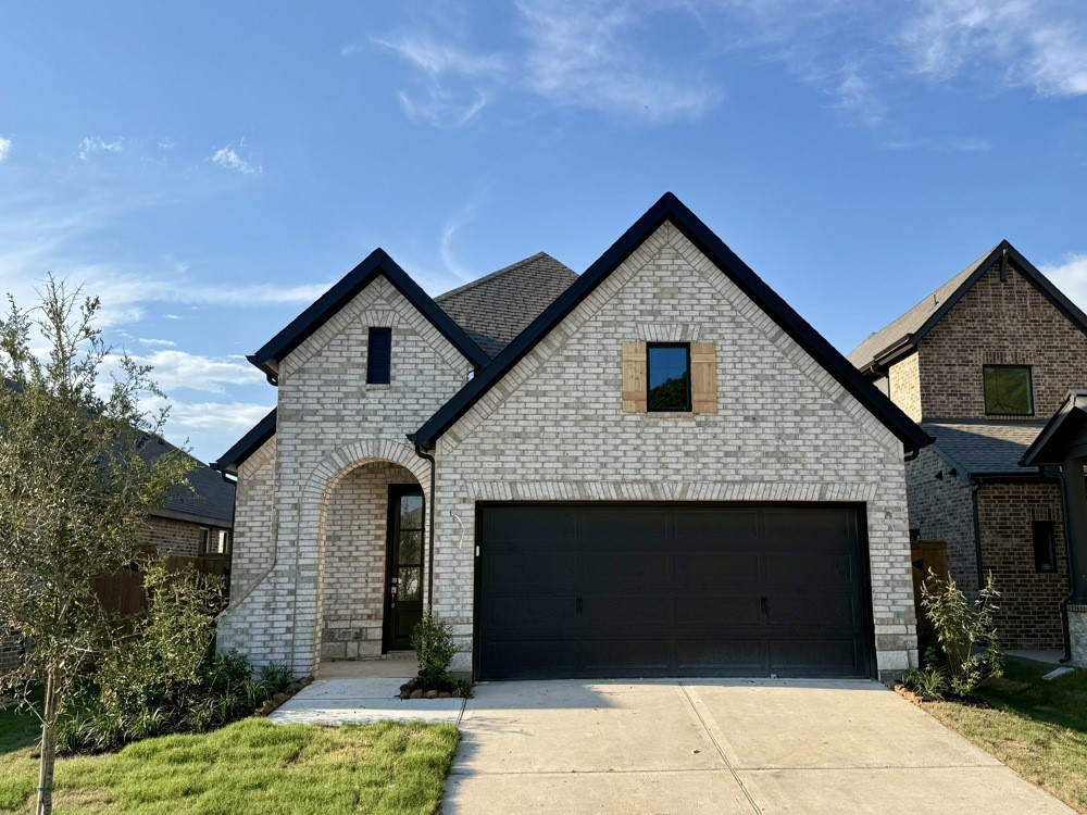 8951 Blackwoods Court Property Photo 1