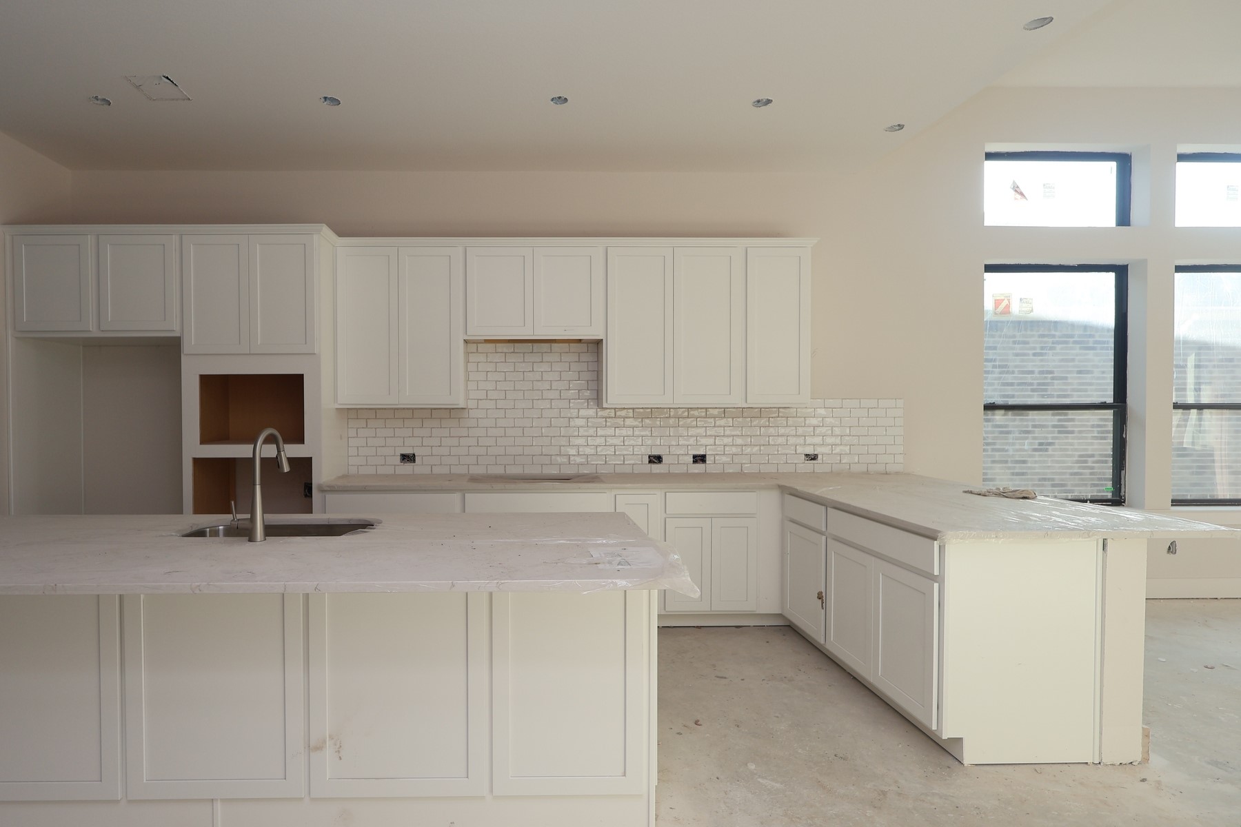 8951 Blackwoods Court Property Photo 6