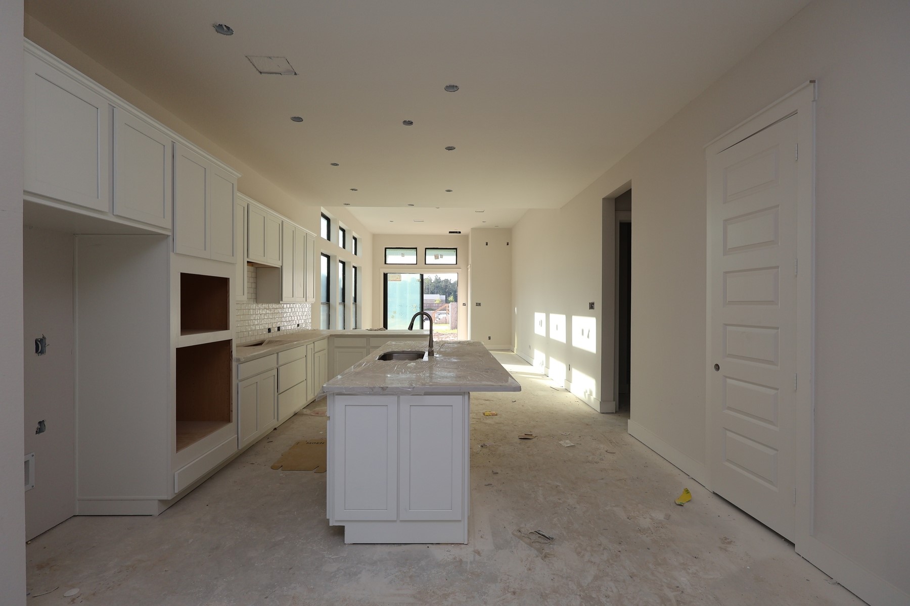 8951 Blackwoods Court Property Photo 8