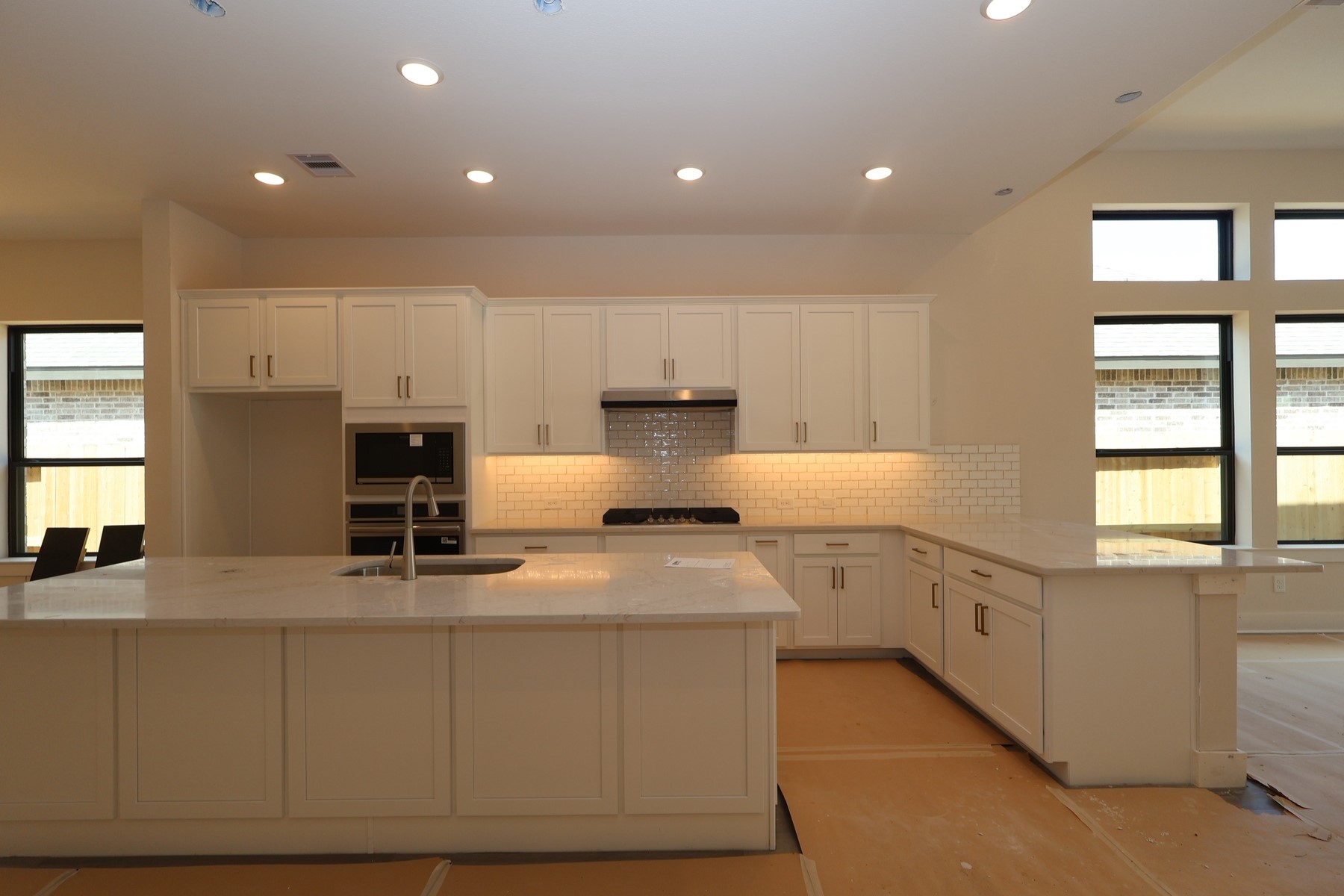 8951 Blackwoods Court Property Photo 8