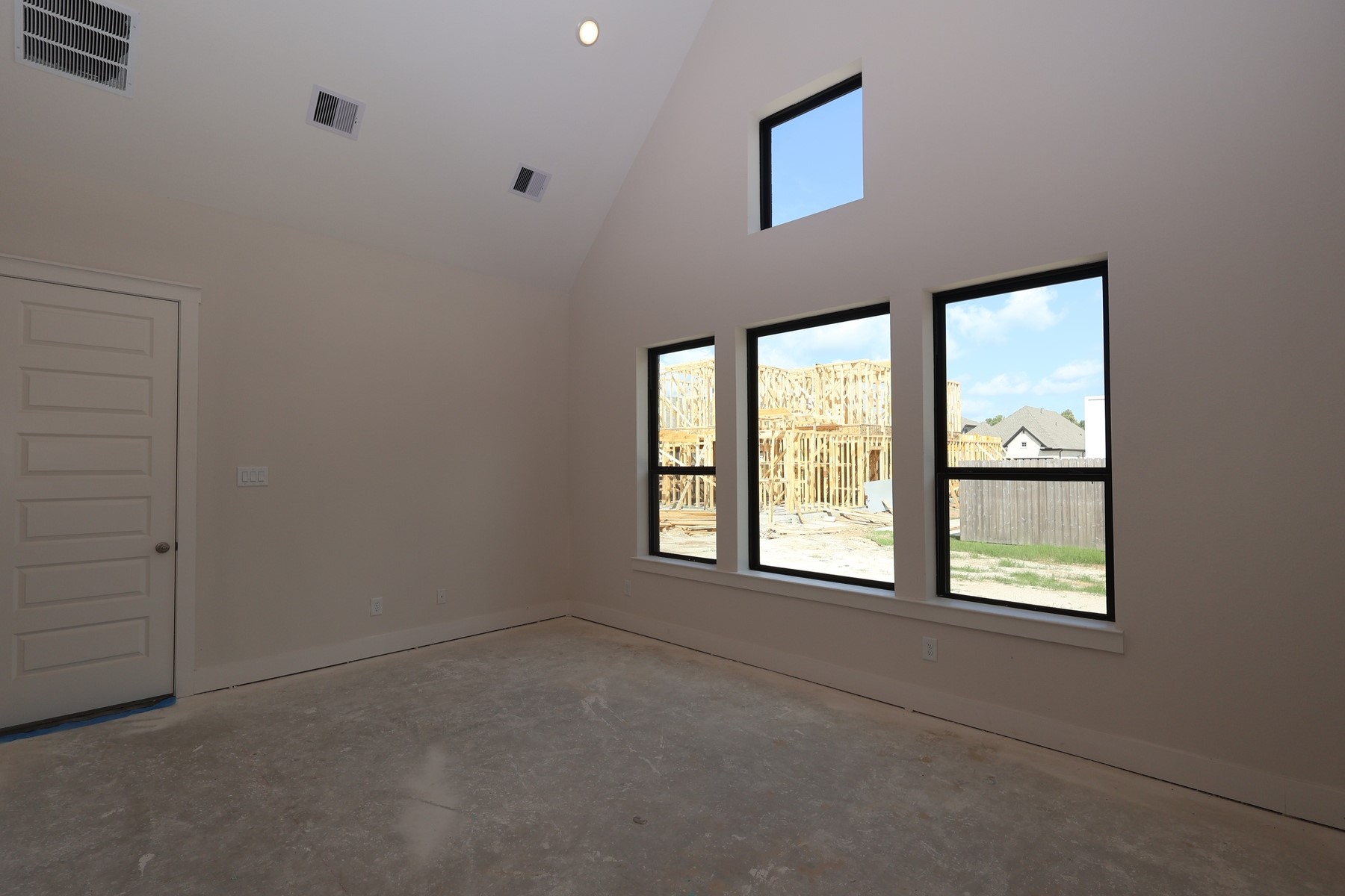 8951 Blackwoods Court Property Photo 10