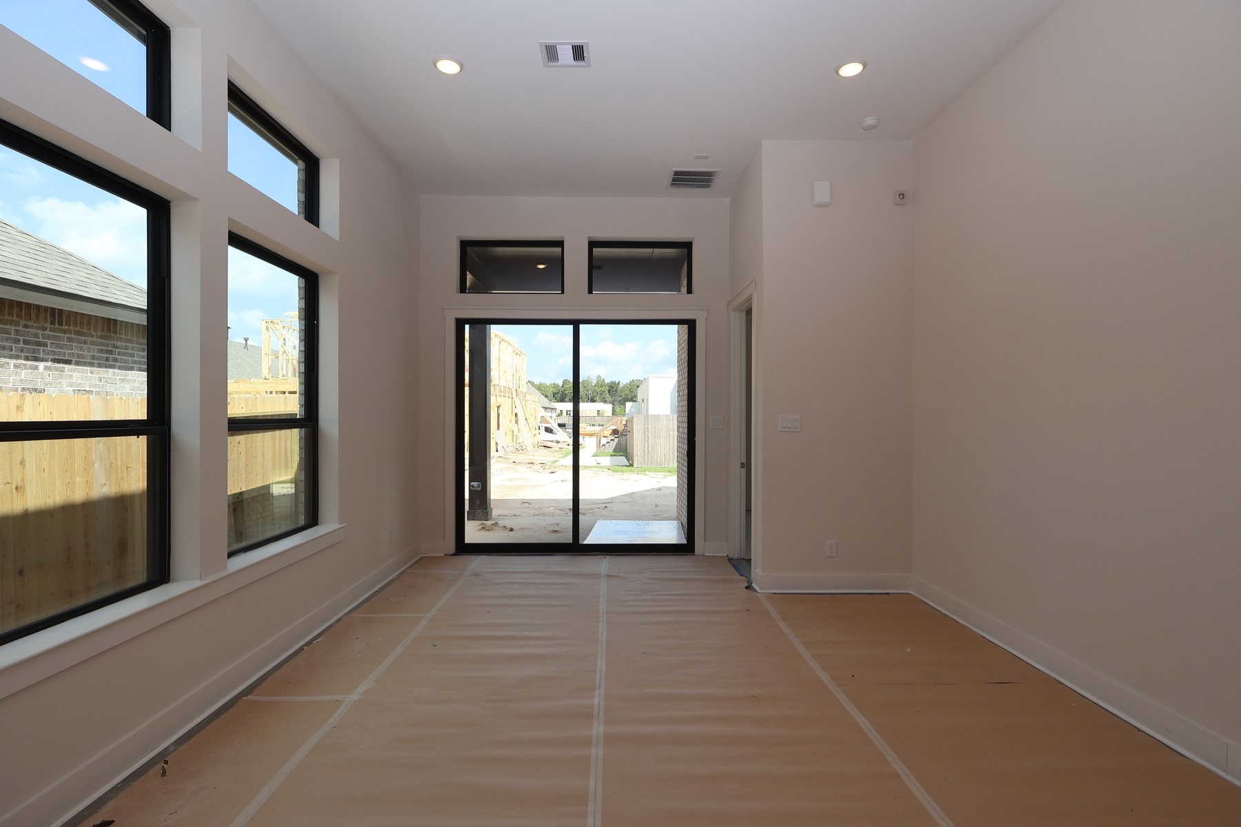 8951 Blackwoods Court Property Photo 12